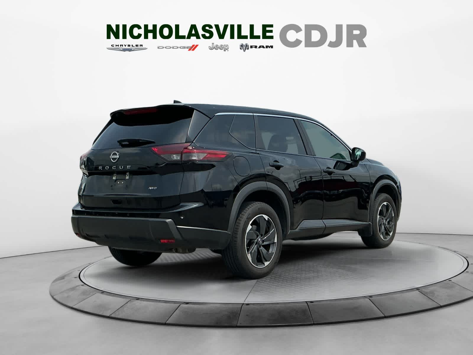 Used 2025 Nissan Rogue SUV