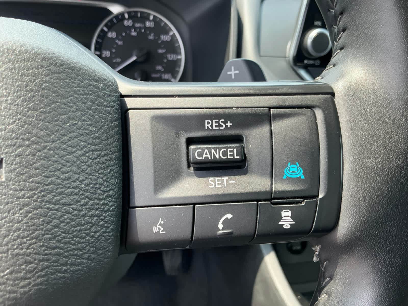 Used 2025 Nissan Rogue SUV