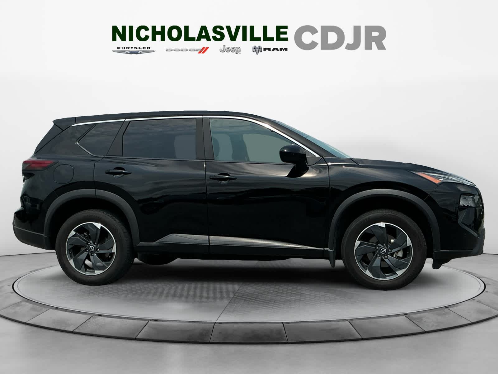 Used 2025 Nissan Rogue SUV
