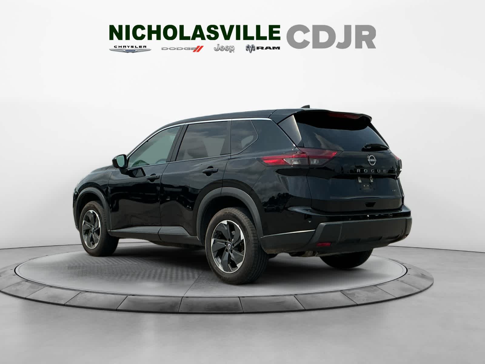 Used 2025 Nissan Rogue SUV