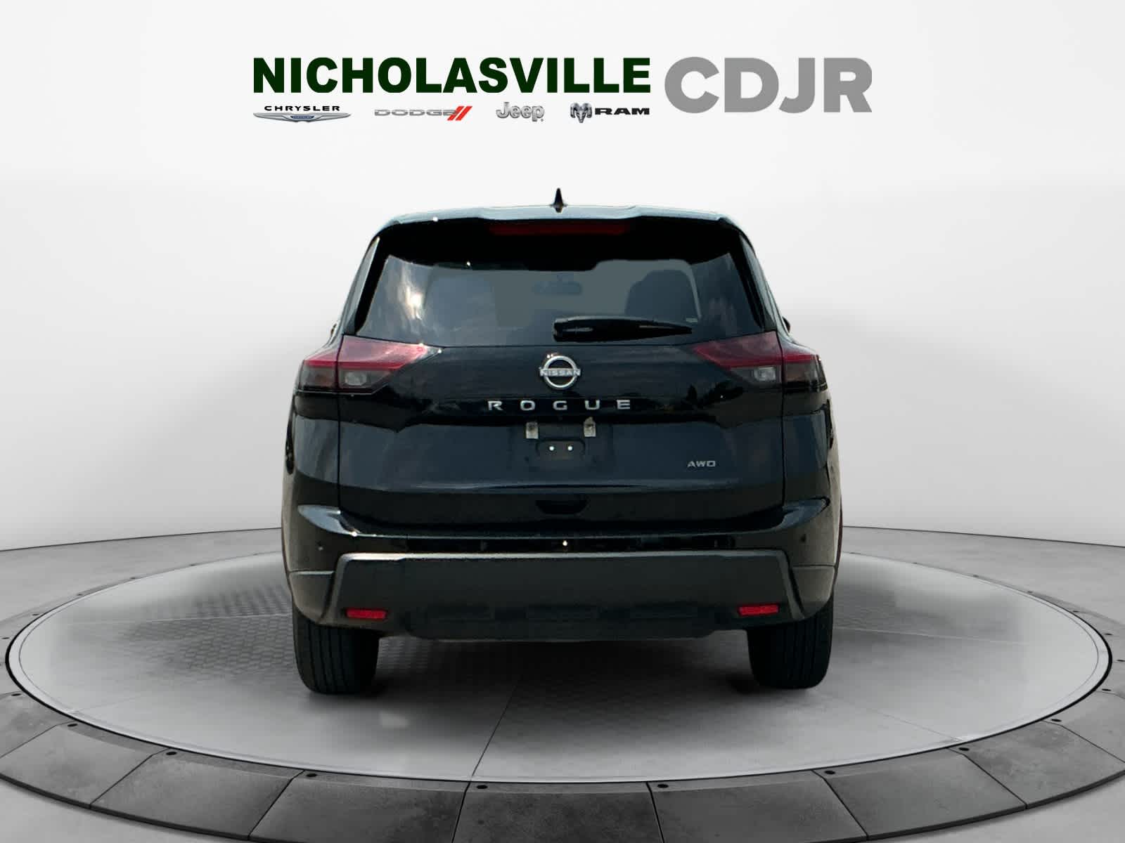 Used 2025 Nissan Rogue SUV