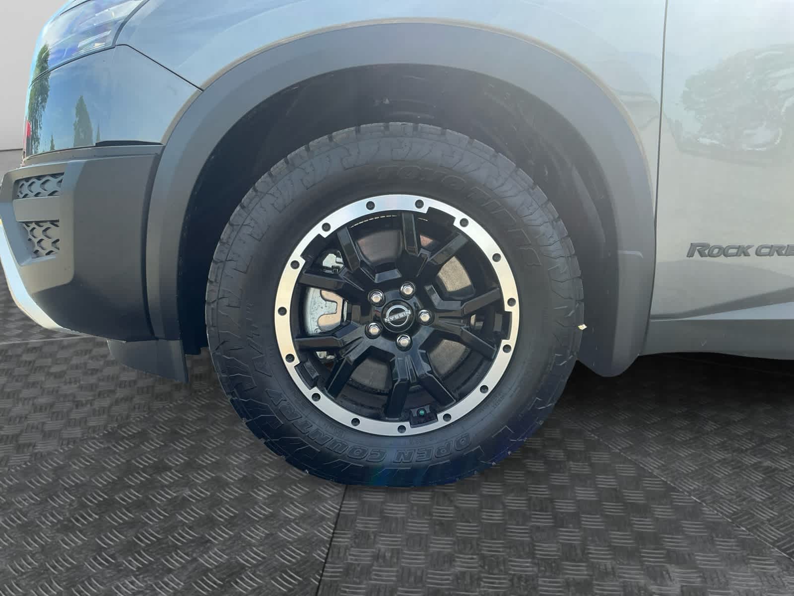 Used 2025 Nissan Pathfinder Sedan