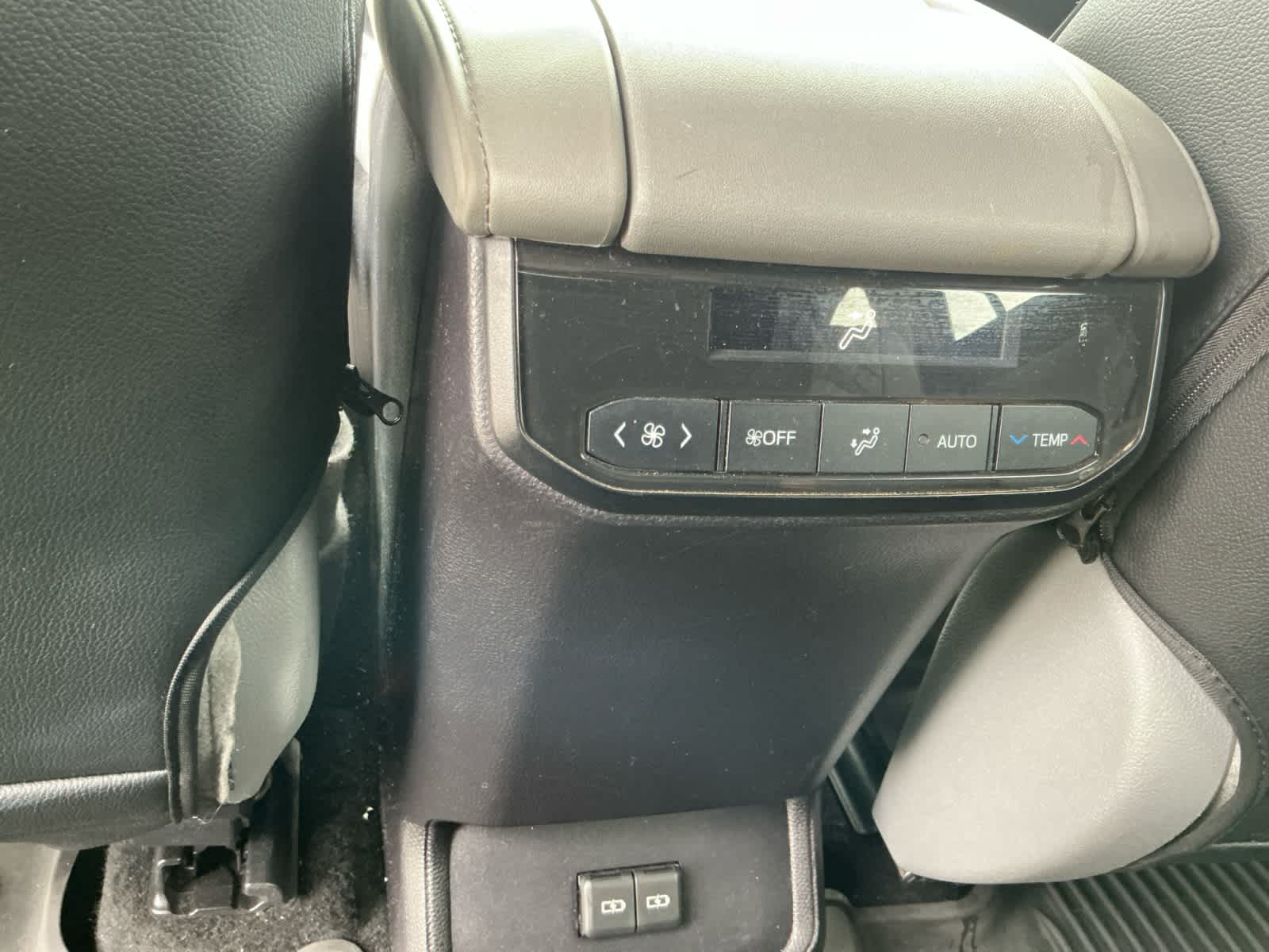 Used 2022 Toyota Highlander SUV