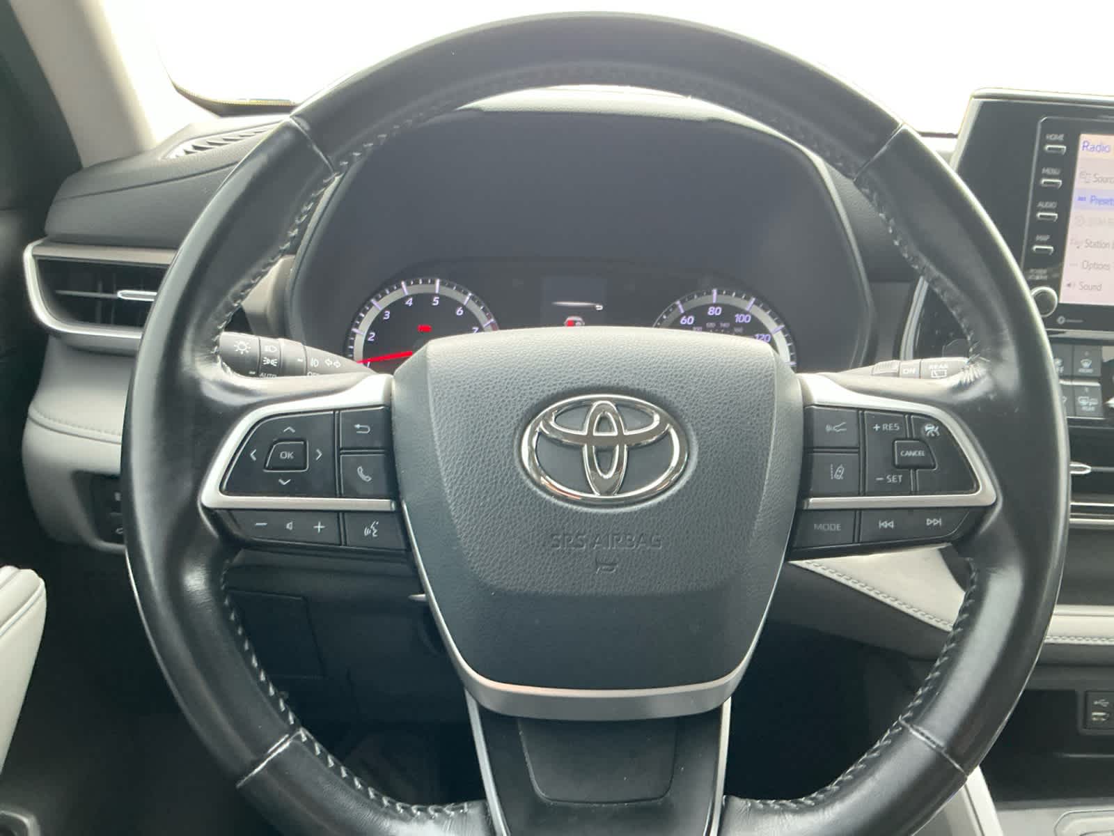 Used 2022 Toyota Highlander SUV