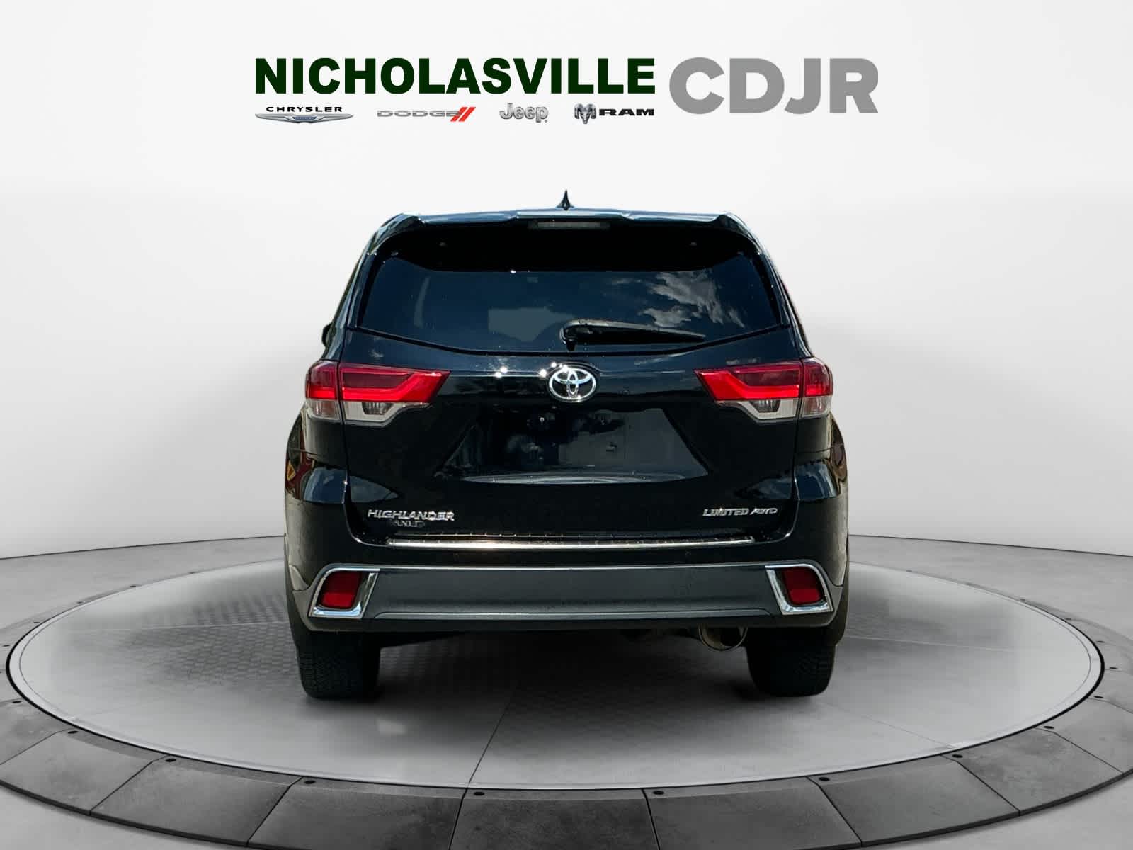 Used 2019 Toyota Highlander SUV