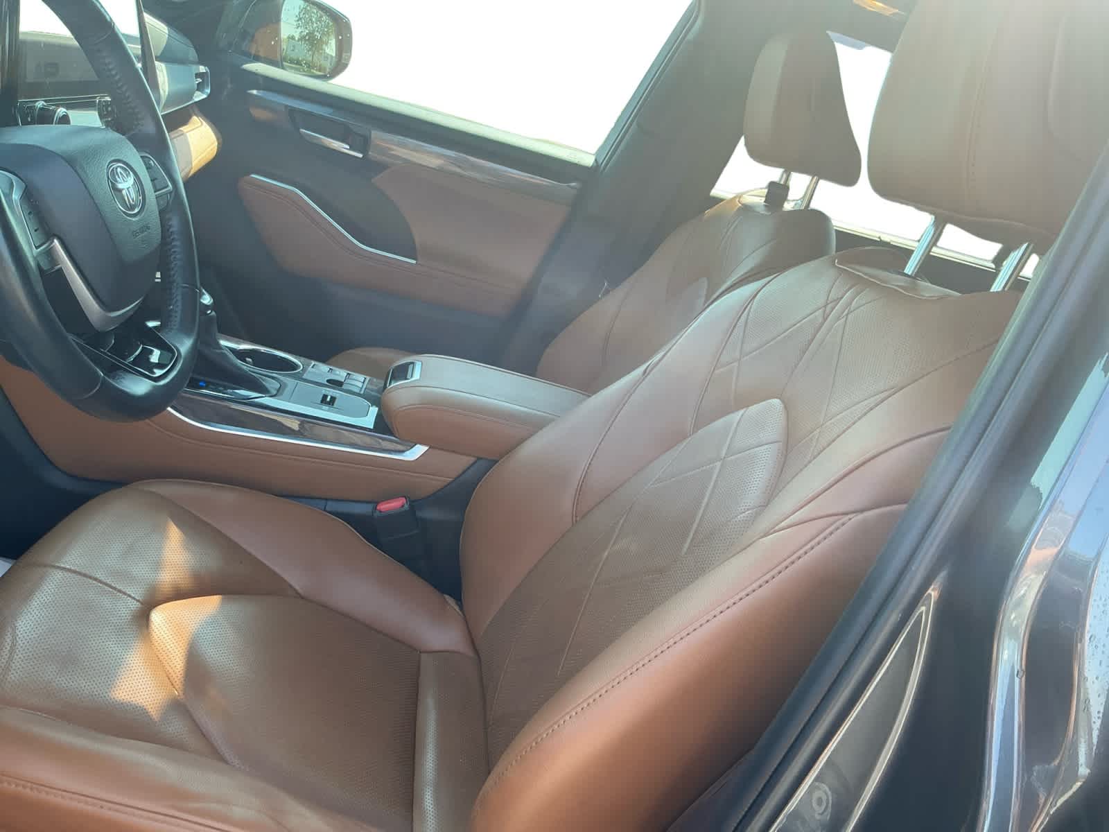 Used 2023 Toyota Highlander SUV
