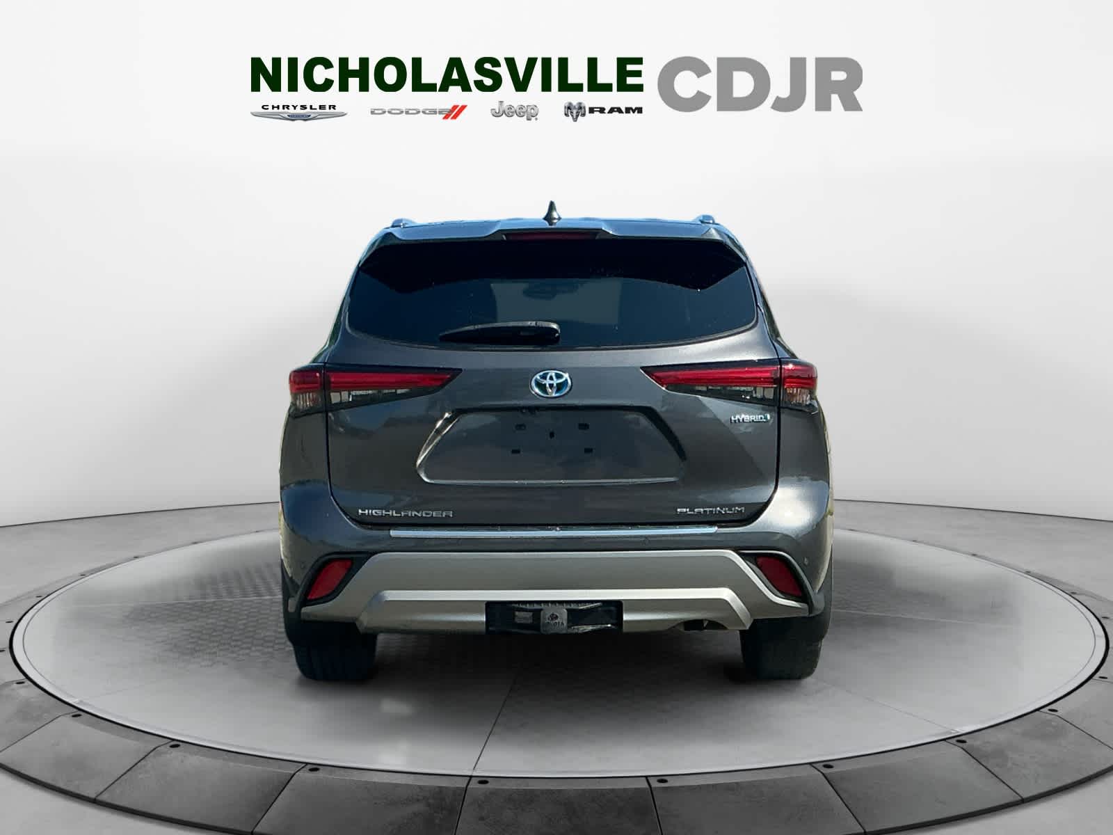 Used 2023 Toyota Highlander SUV