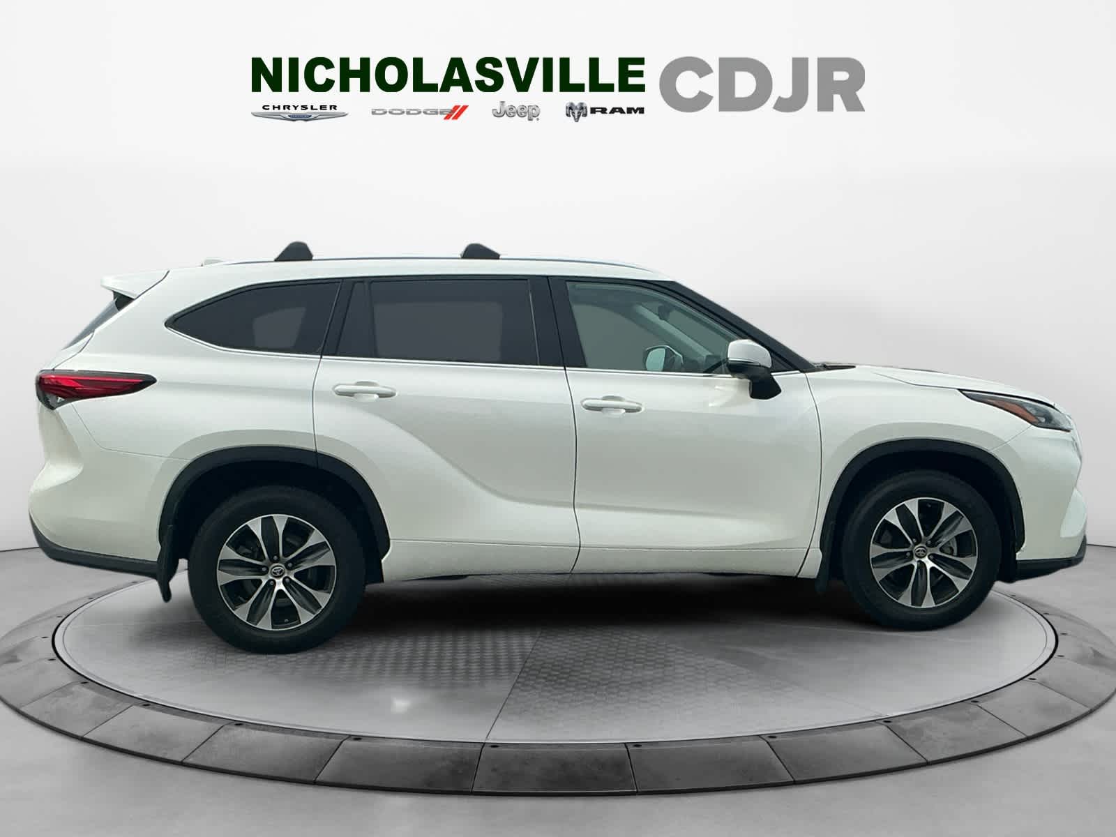 Used 2020 Toyota Highlander SUV