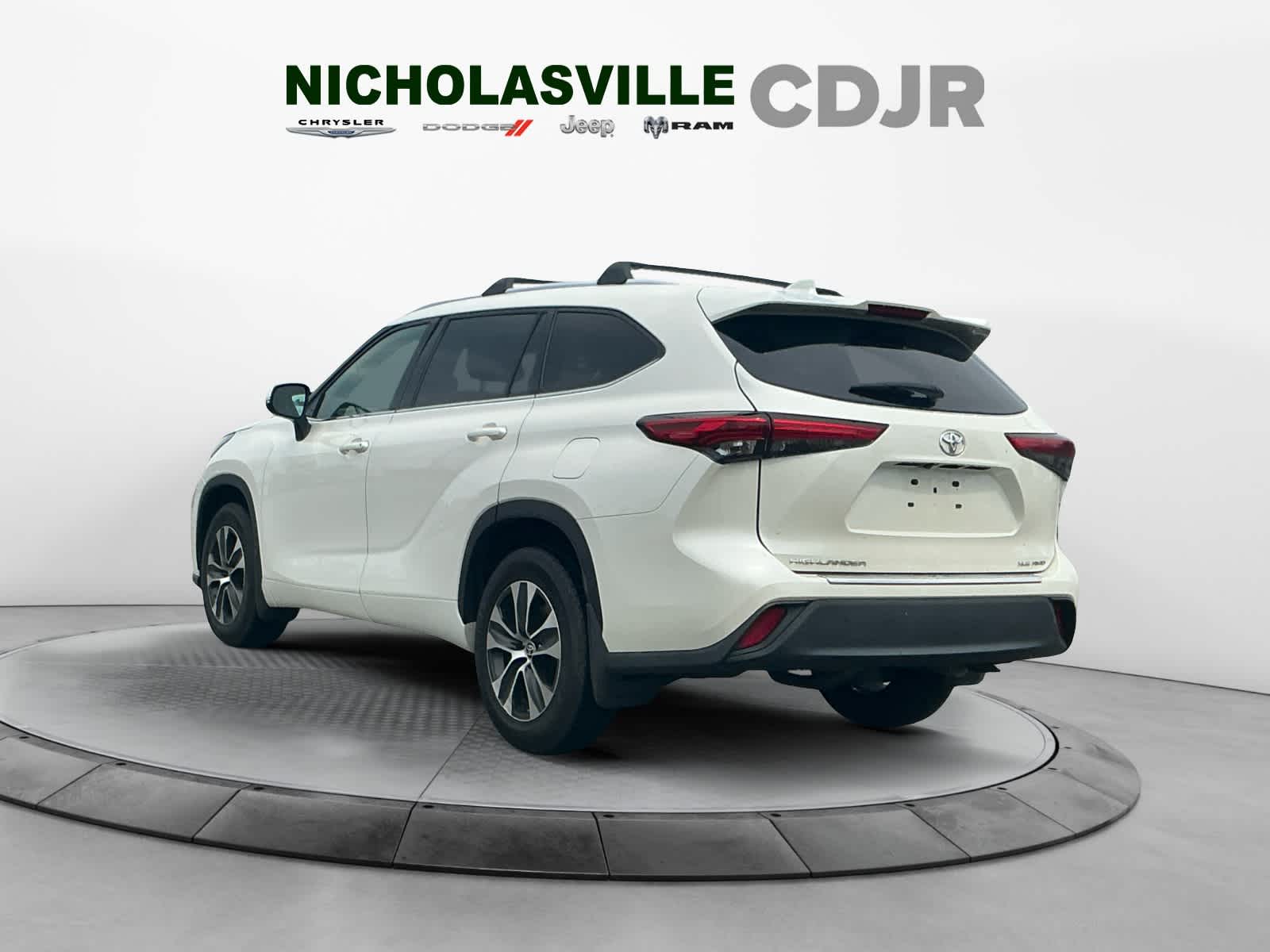 Used 2020 Toyota Highlander SUV