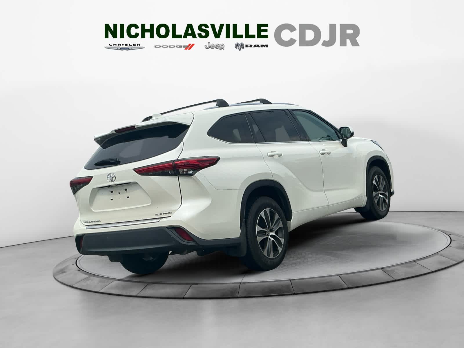 Used 2020 Toyota Highlander SUV