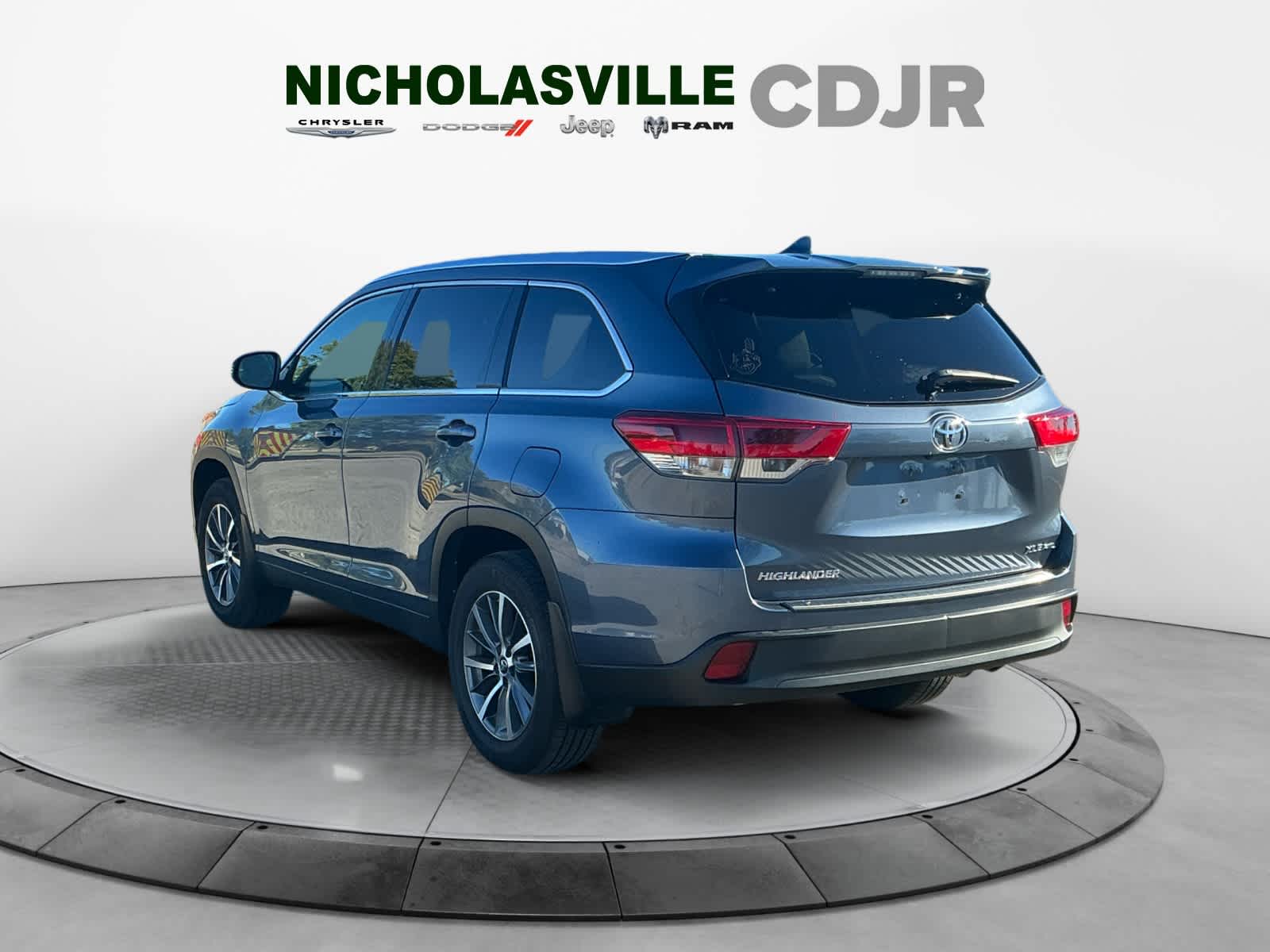 Used 2019 Toyota Highlander SUV