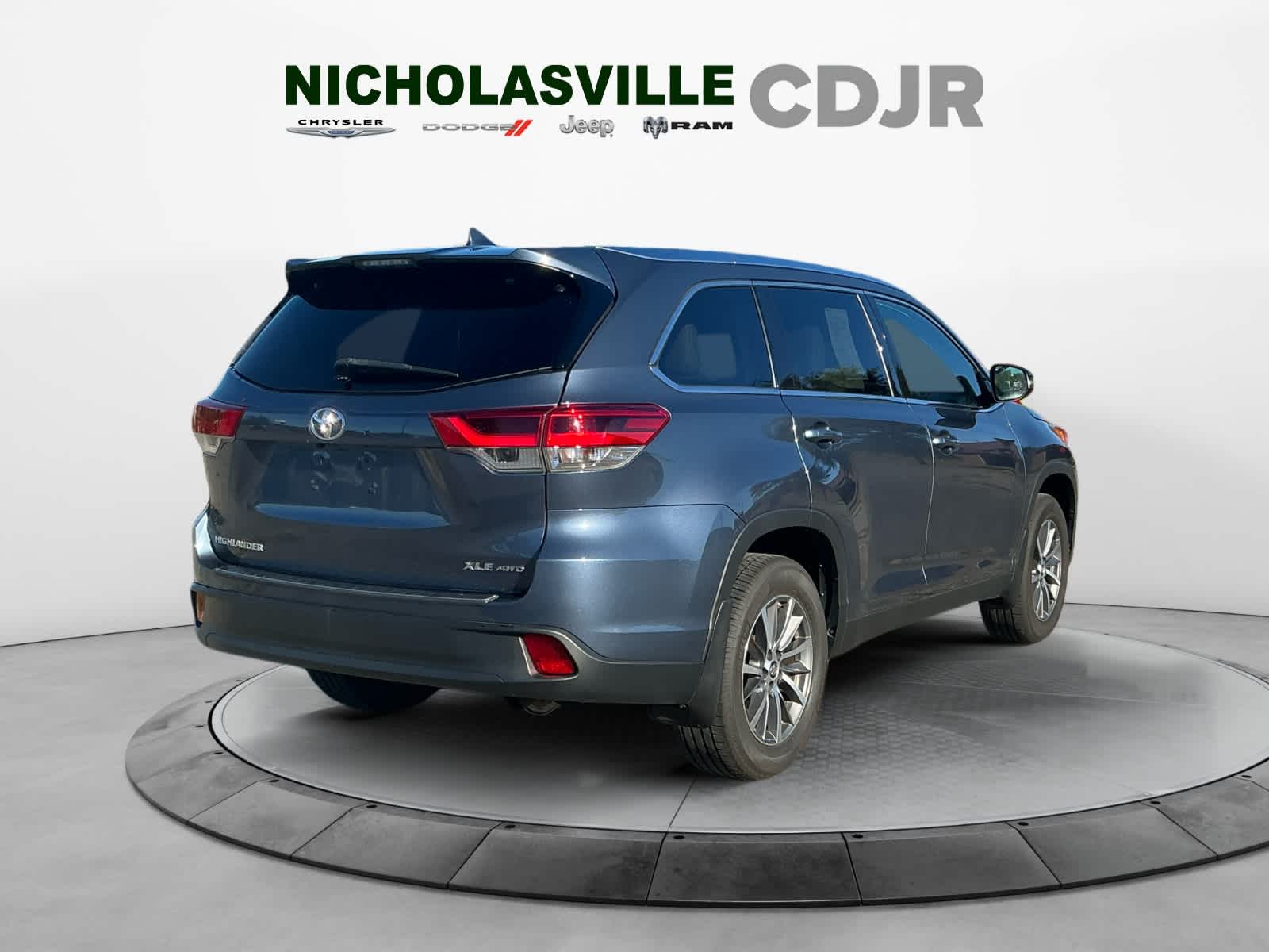 Used 2019 Toyota Highlander SUV