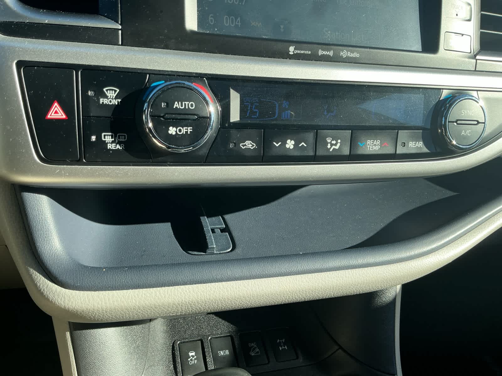 Used 2019 Toyota Highlander SUV