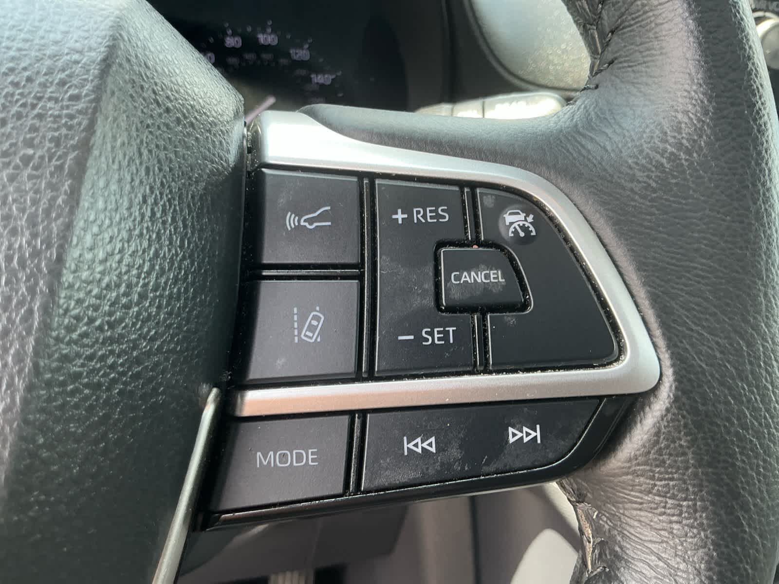 Used 2023 Toyota Sienna Van