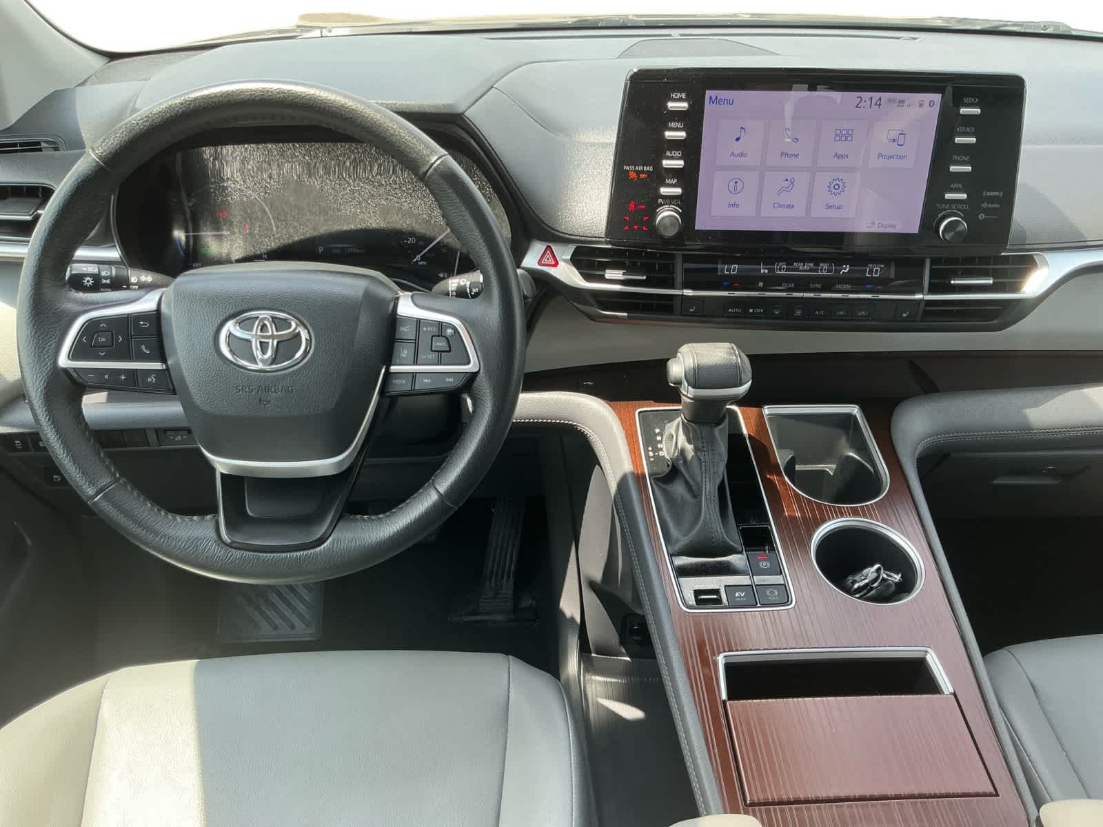 Used 2023 Toyota Sienna Van