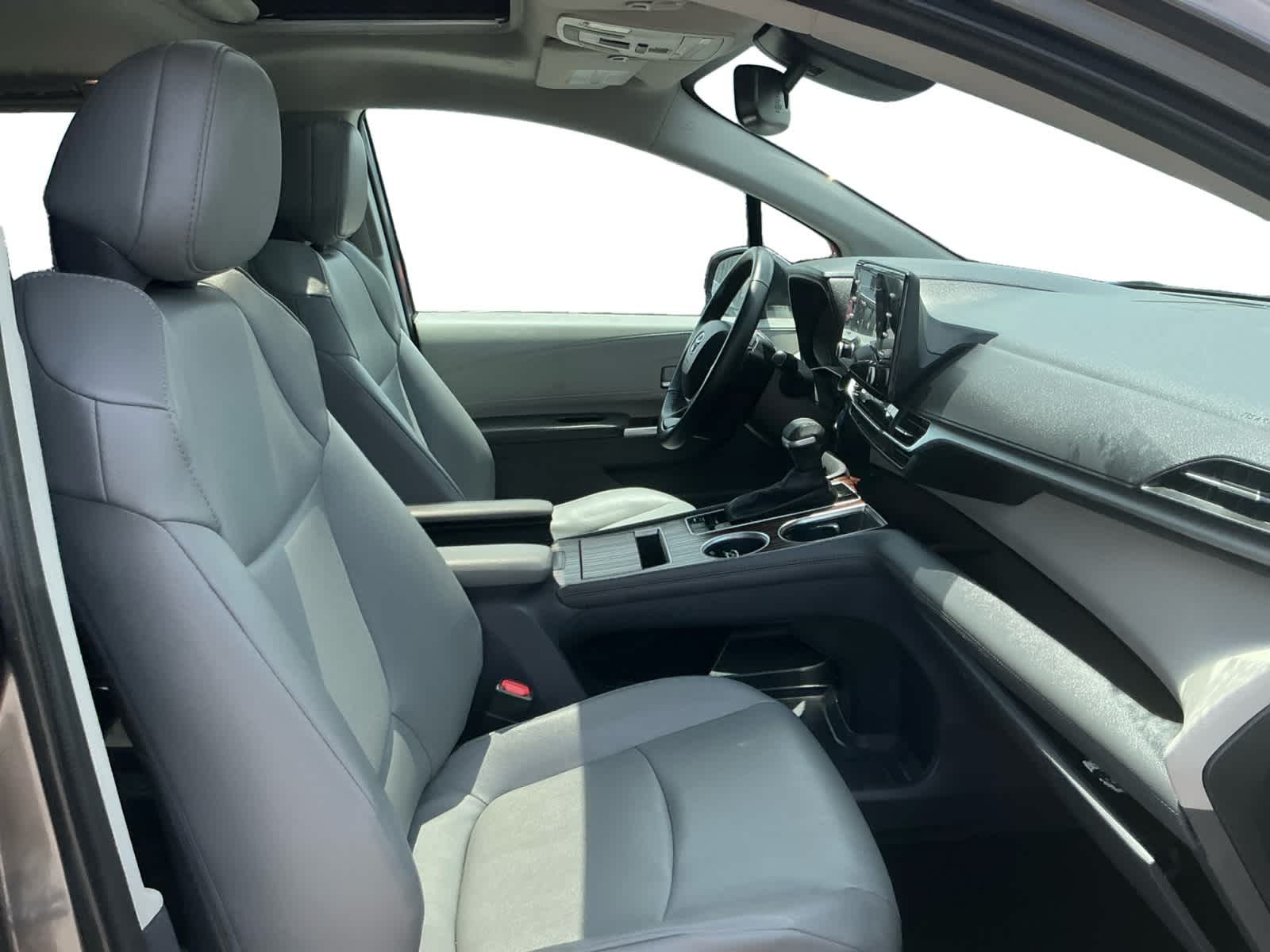 Used 2023 Toyota Sienna Van