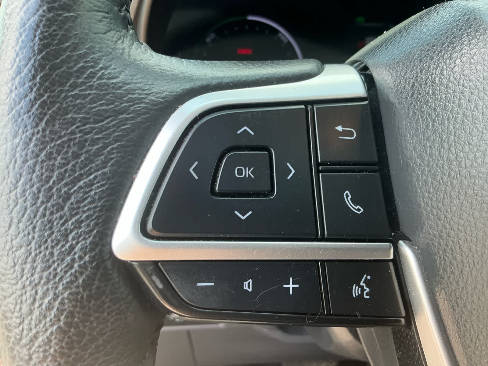 Used 2023 Toyota Sienna Van