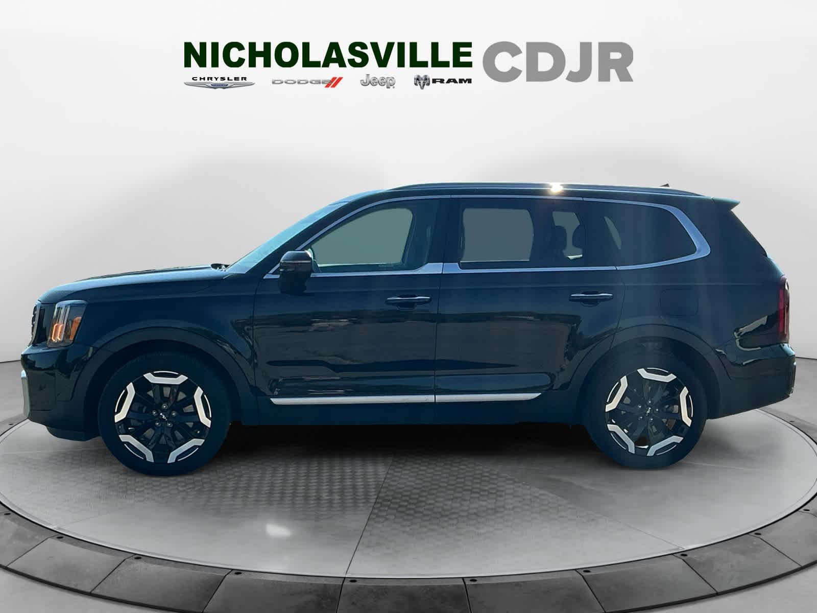 Used 2024 Kia Telluride SUV