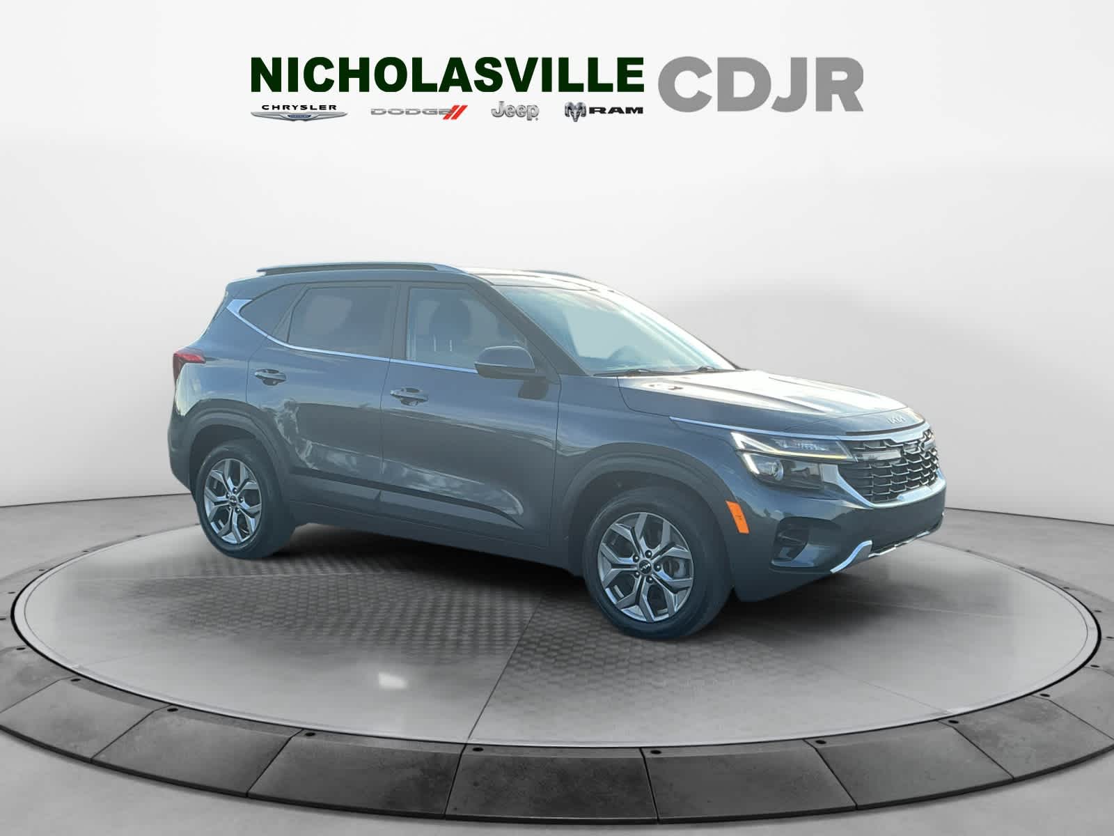 Used 2024 Kia Seltos SUV