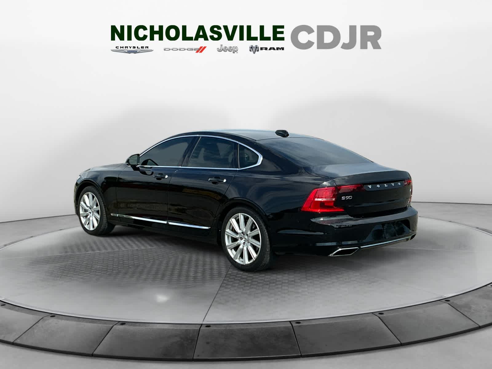 Used 2017 Volvo S90 Sedan