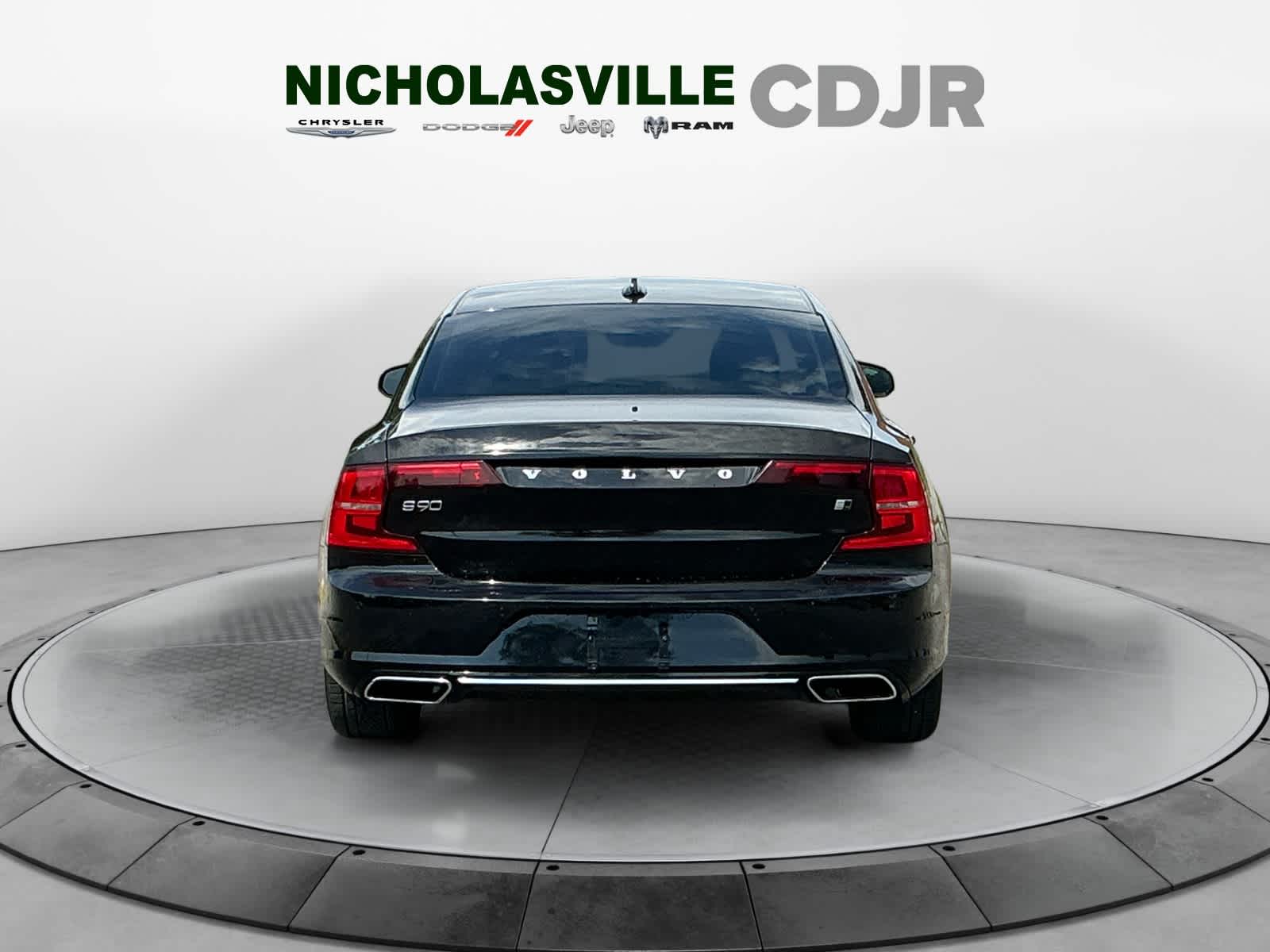 Used 2017 Volvo S90 Sedan