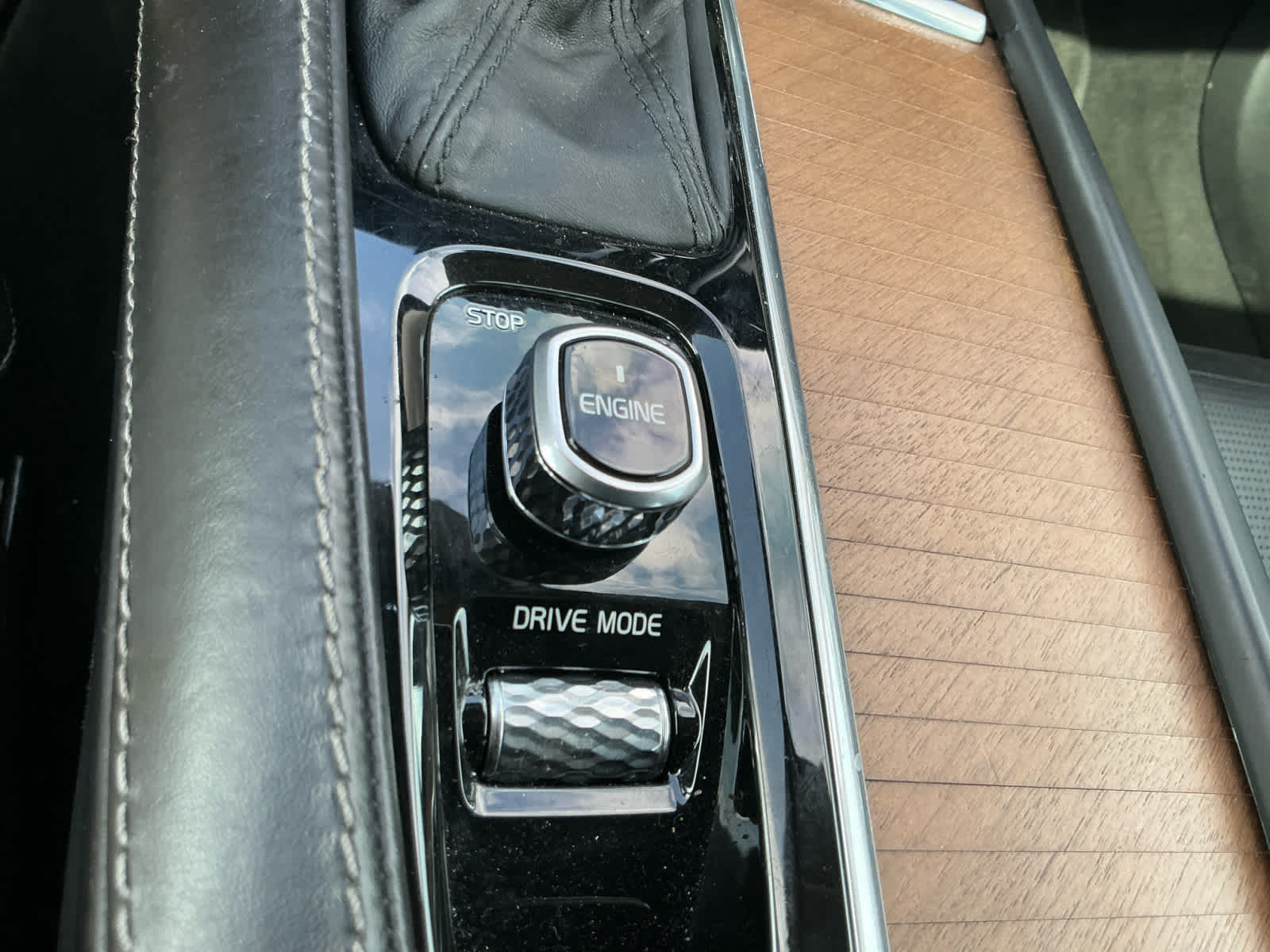 Used 2017 Volvo S90 Sedan