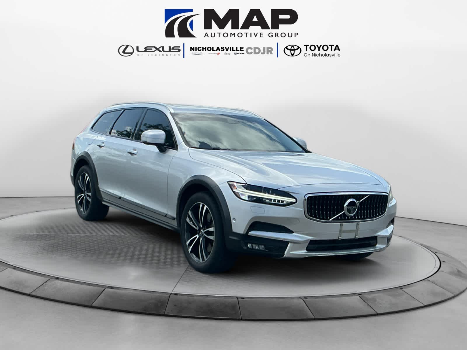 Used 2018 Volvo V90 Cross Country Sedan