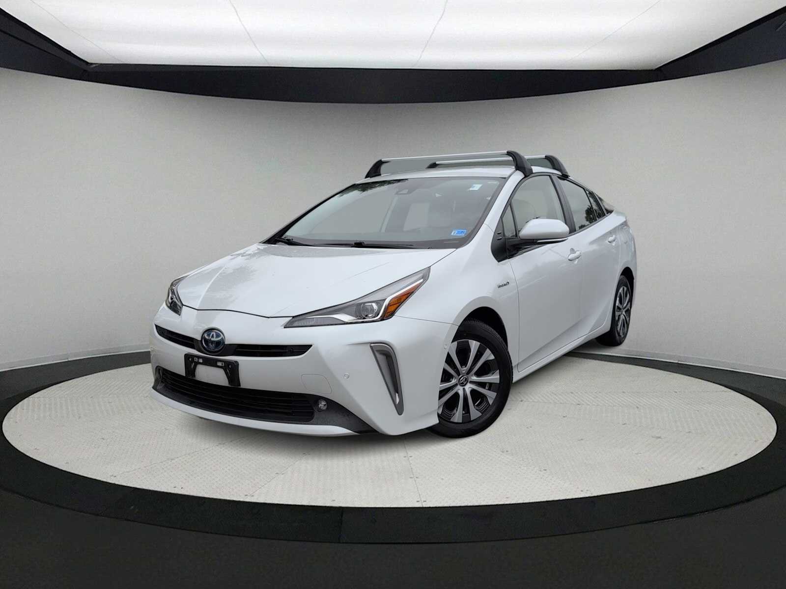 Brown (Beige) 2022 Toyota Prius Hatchback All-Wheel Drive Continuously Variable Transmission
