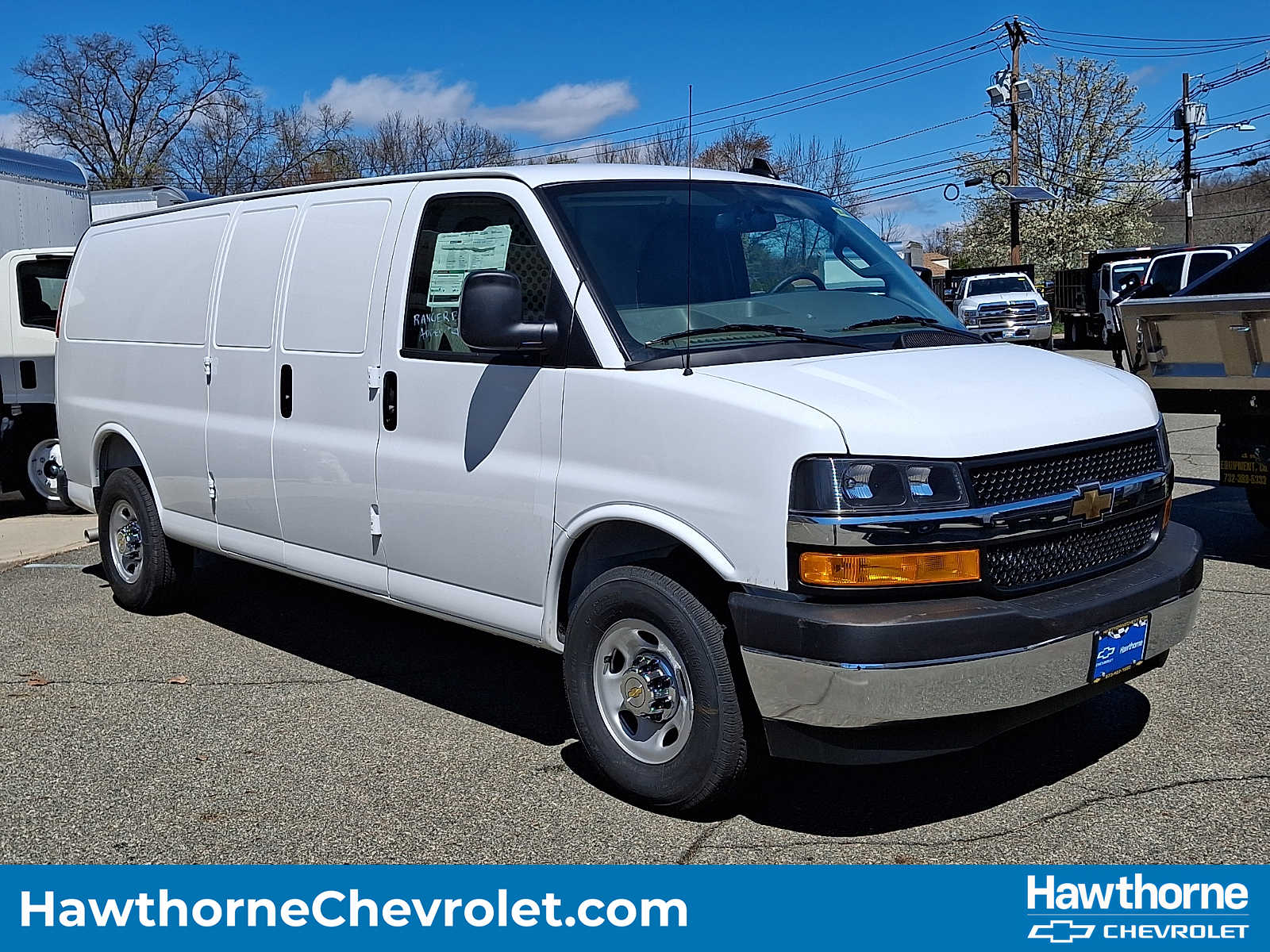 Summit White 2026 Chevrolet Express Cargo 2500 RWD Van Rear-Wheel Drive 8-Speed Automatic