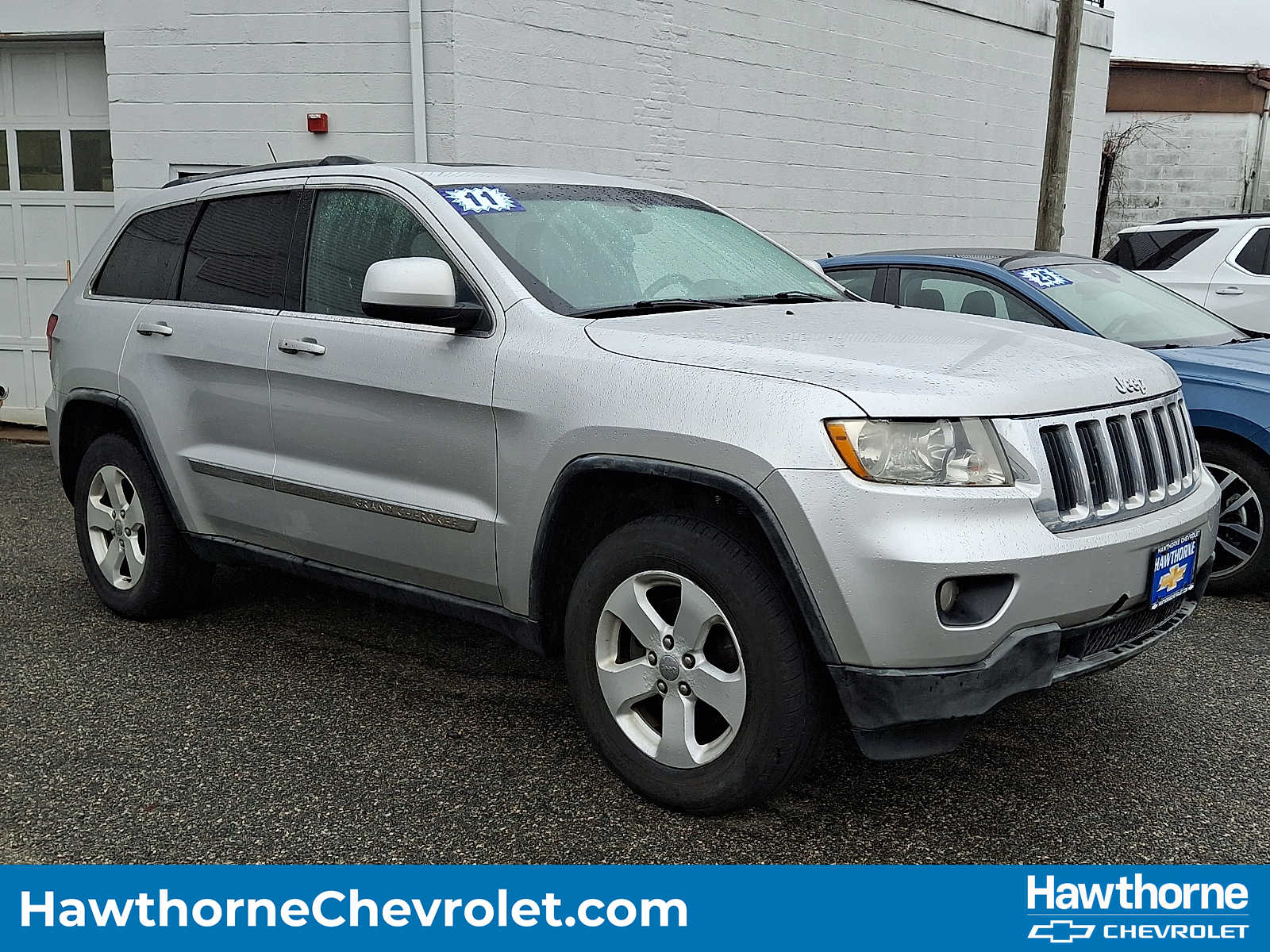 Bright Silver Metallic 2011 Jeep Grand Cherokee Laredo 4WD SUV / Crossover Four-Wheel Drive 5-Speed Automatic