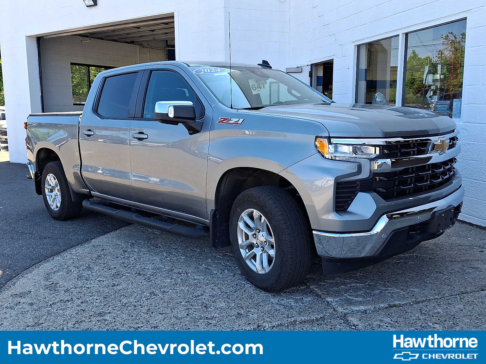 Sterling Gray Metallic 2024 Chevrolet Silverado 1500 LT Crew Cab 4WD Pickup Truck Four-Wheel Drive Automatic