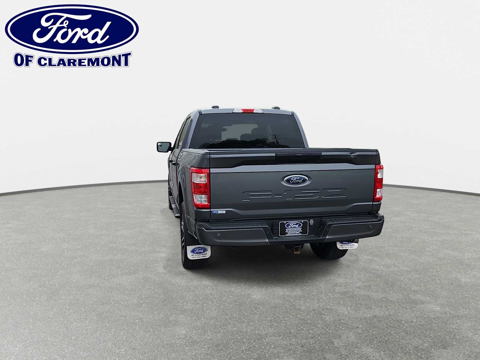View vehicle photo 7