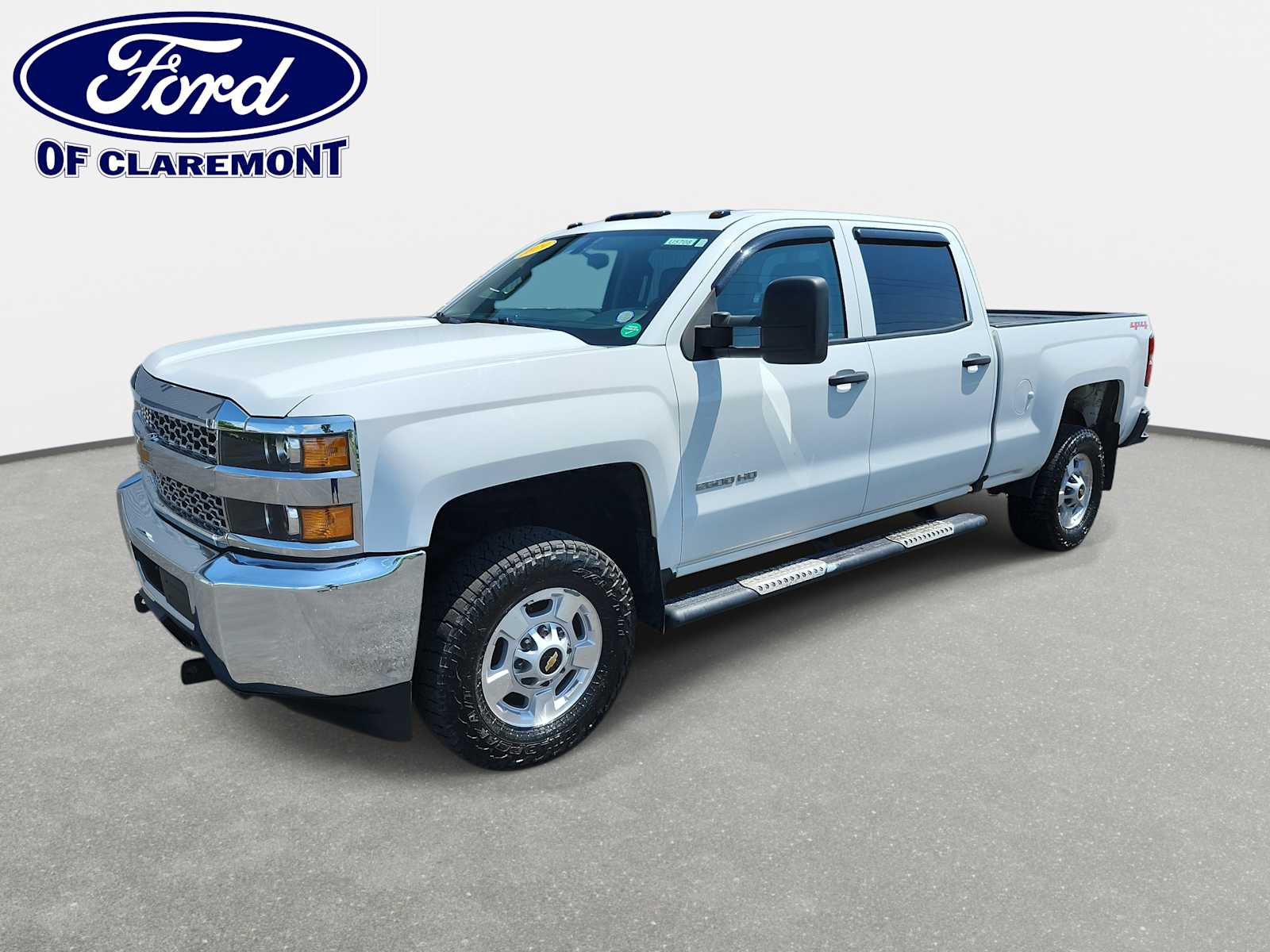 Summit White 2019 Chevrolet Silverado 2500HD Work Truck Crew Cab 4WD Pickup Truck Four-Wheel Drive 6-Speed Automatic