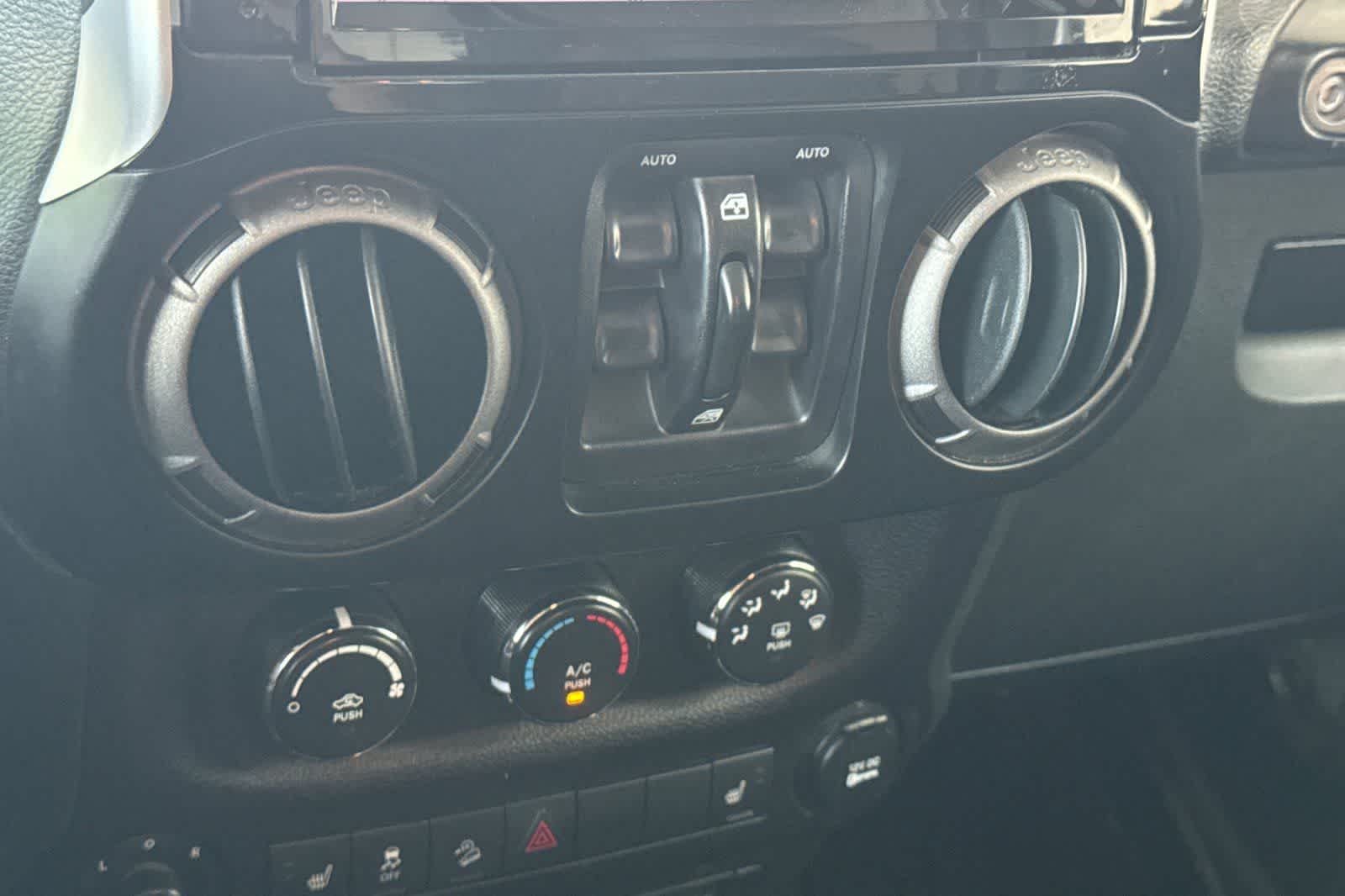 Used 2017 Jeep Wrangler Unlimited SUV