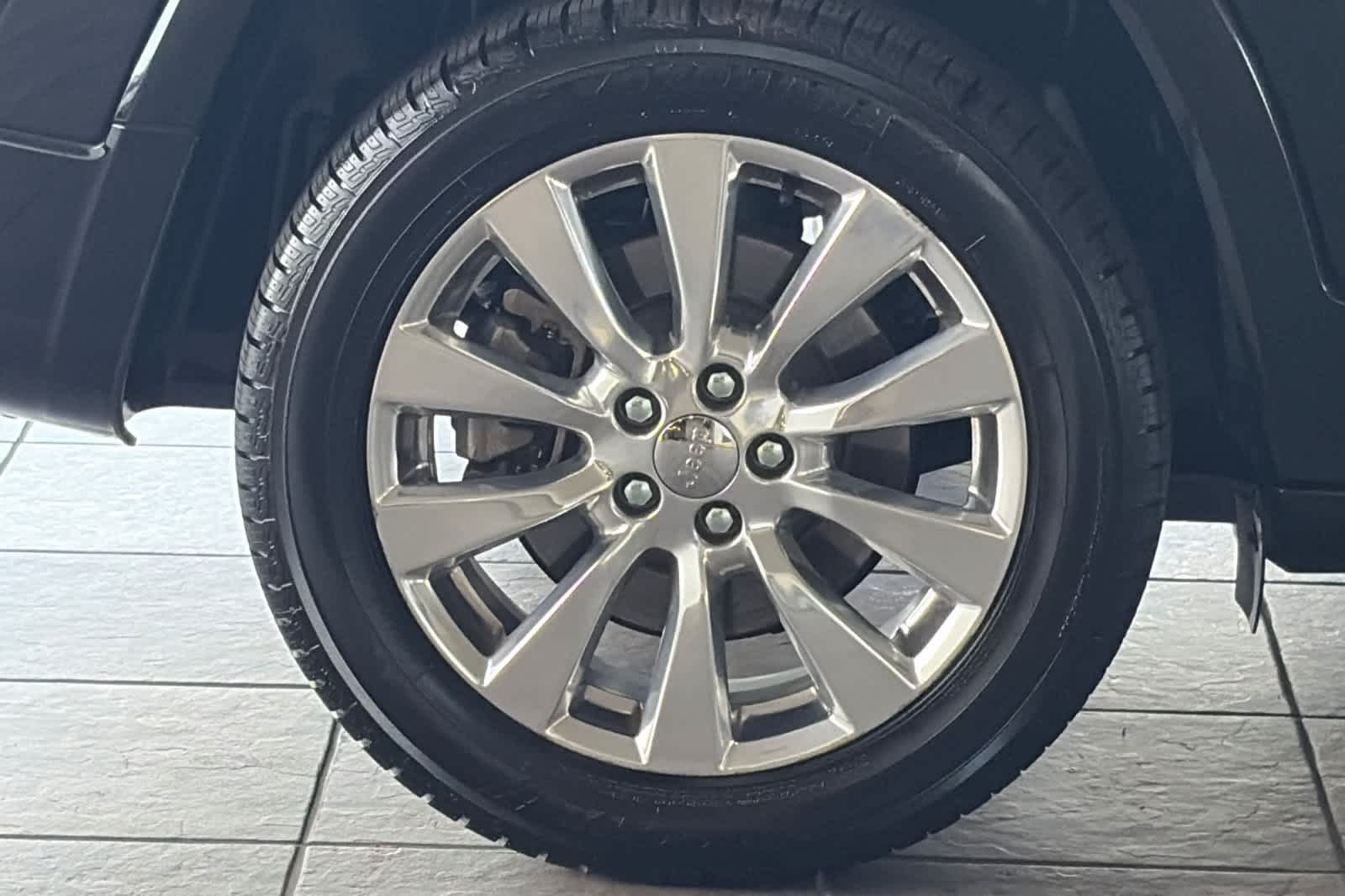 Used 2017 Jeep Cherokee SUV