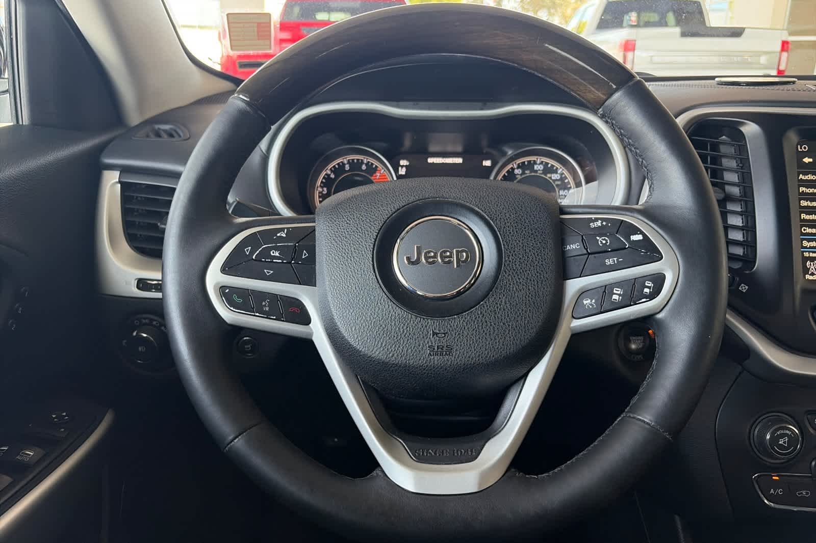 Used 2017 Jeep Cherokee SUV