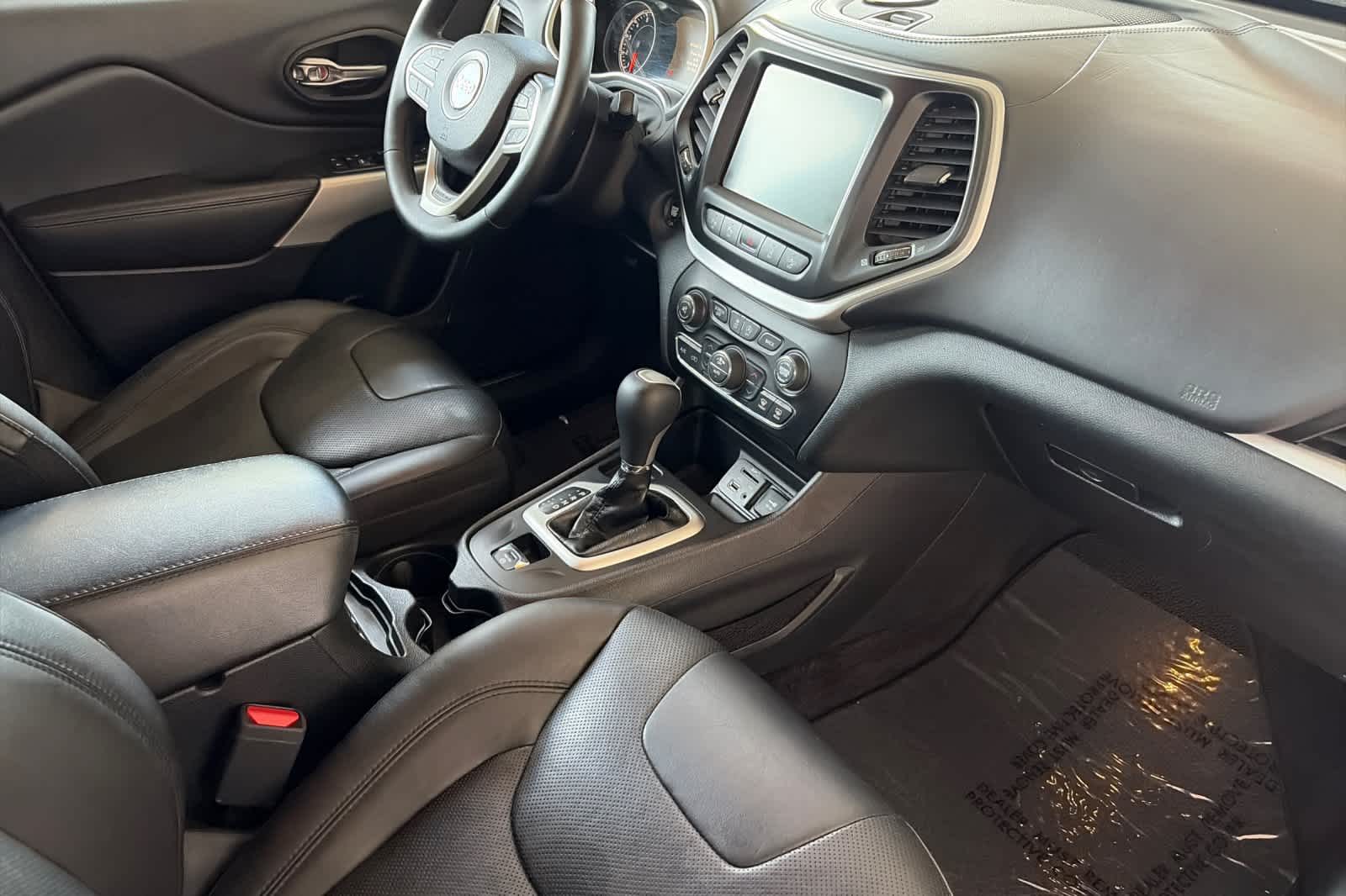 Used 2017 Jeep Cherokee SUV