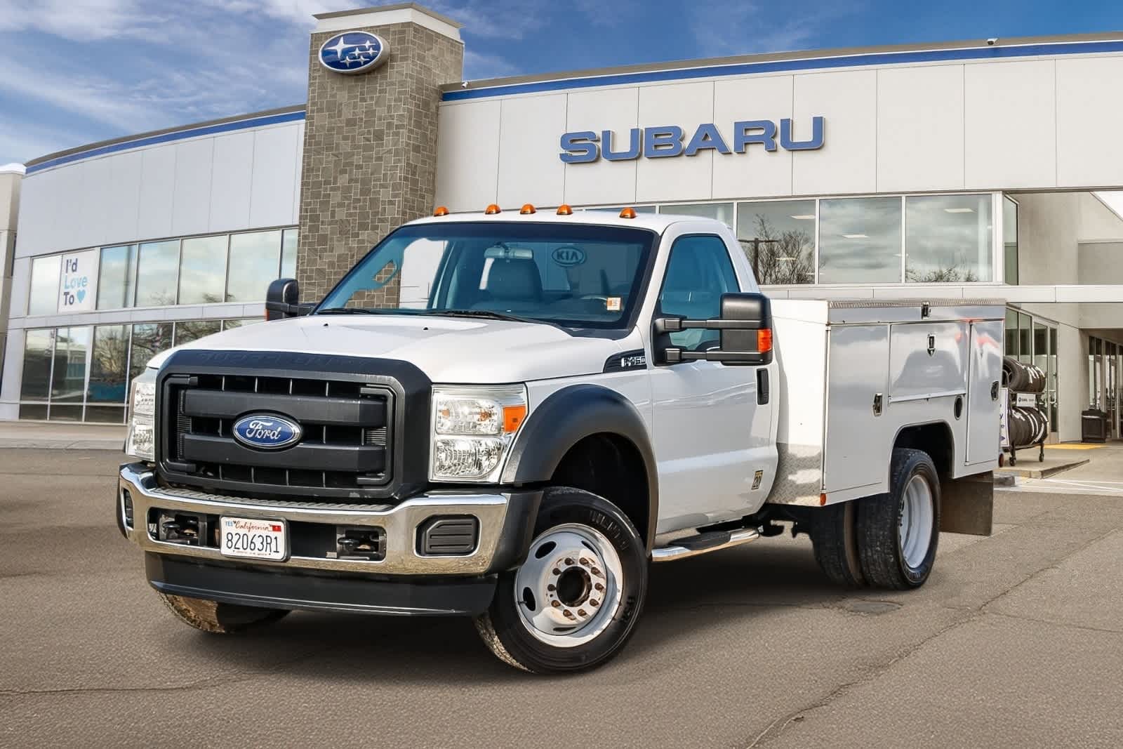 2015 Ford F-450 Super Duty Chassis Cab XLT