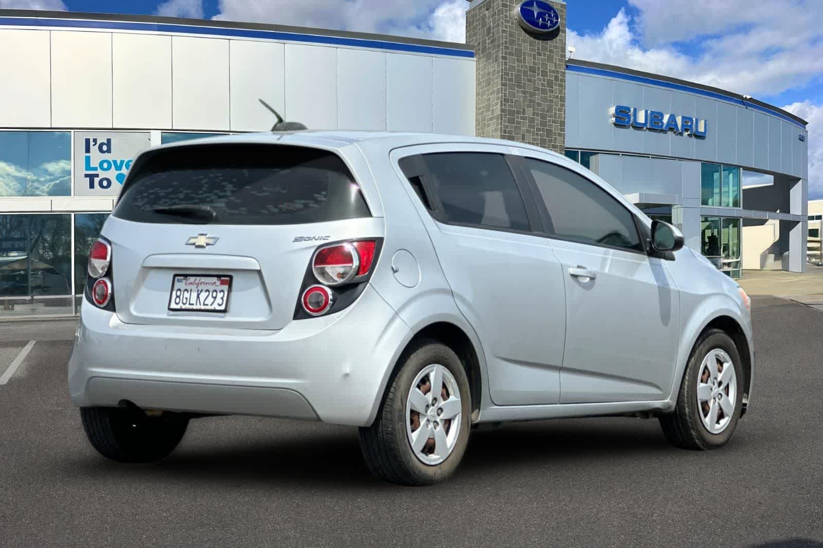 Vehicle Image 2