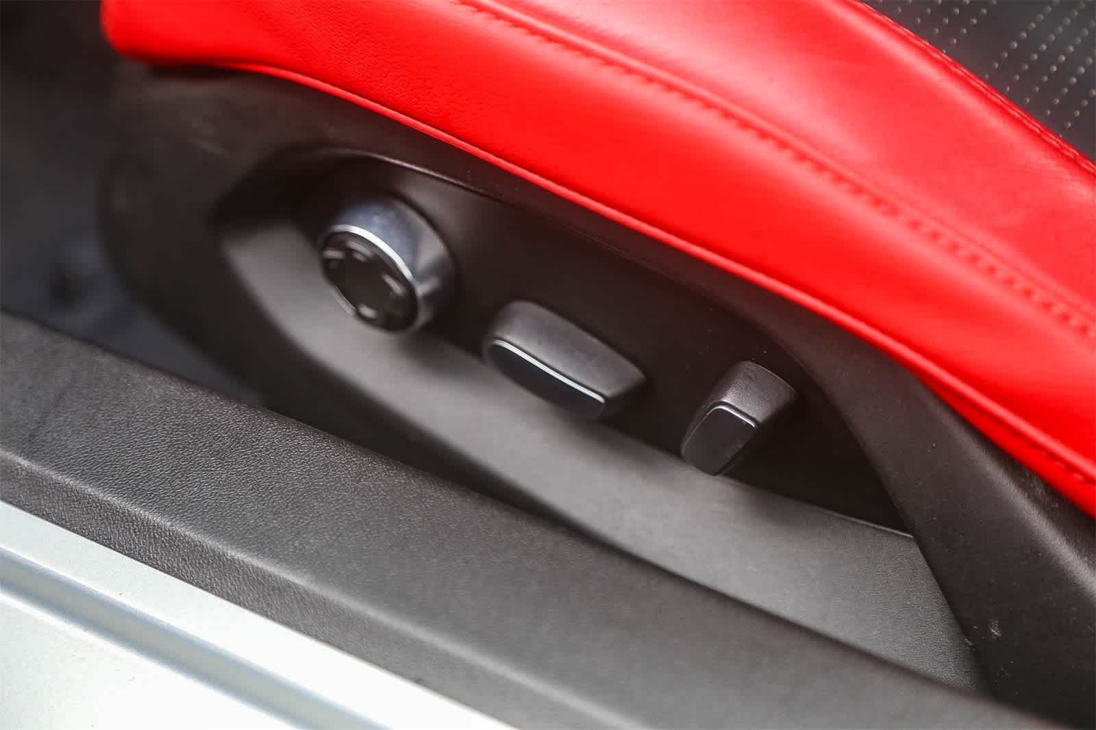 2022 Chevrolet Corvette 2LT - Photo 15