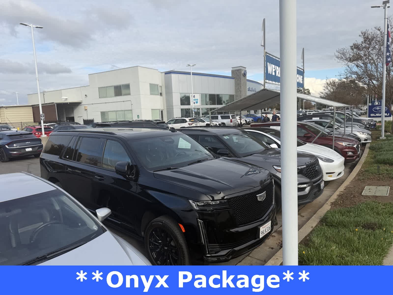 2023 Cadillac Escalade ESV 4WD Sport Platinum