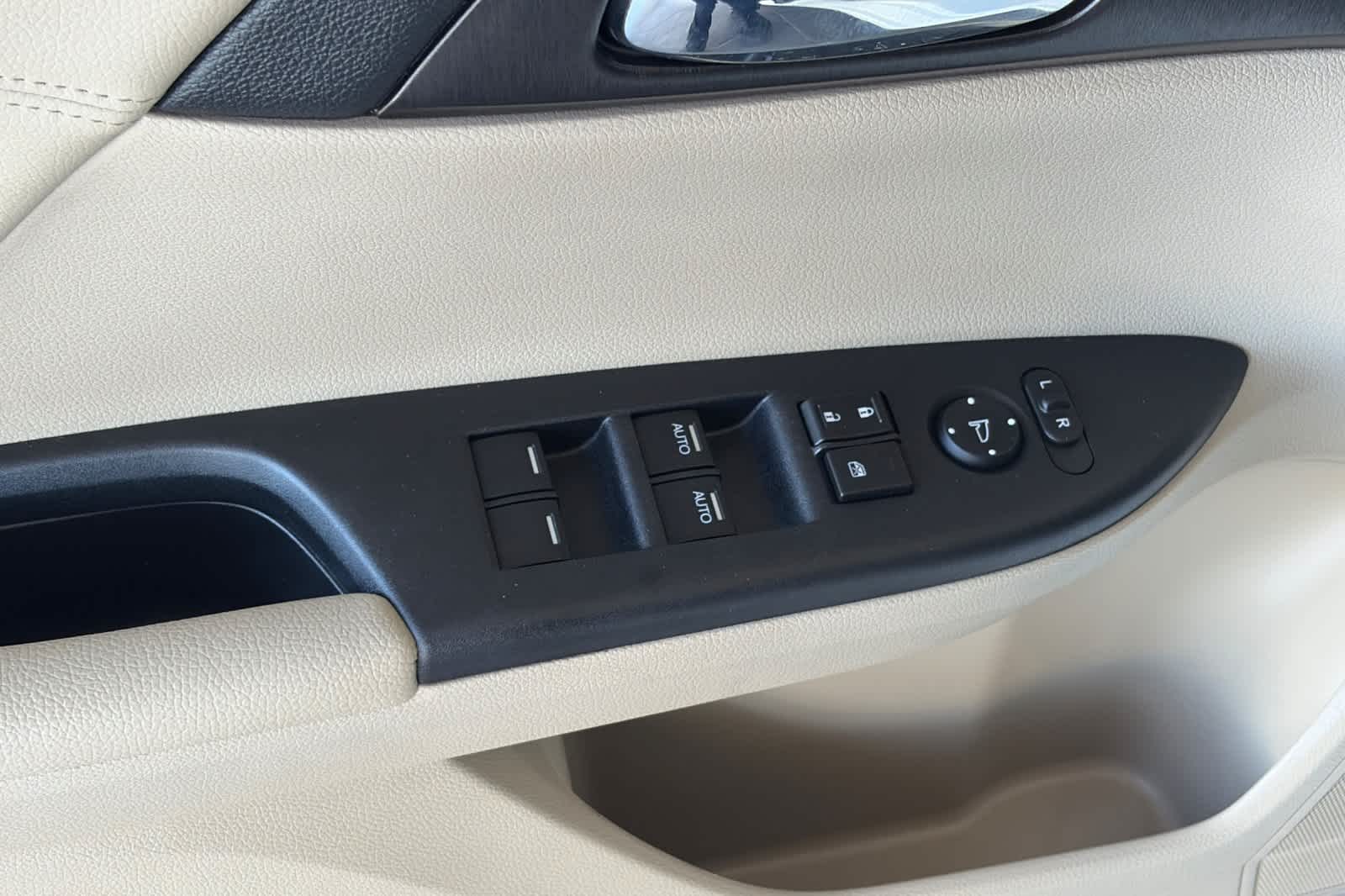 Used 2015 Honda Accord Hybrid Sedan