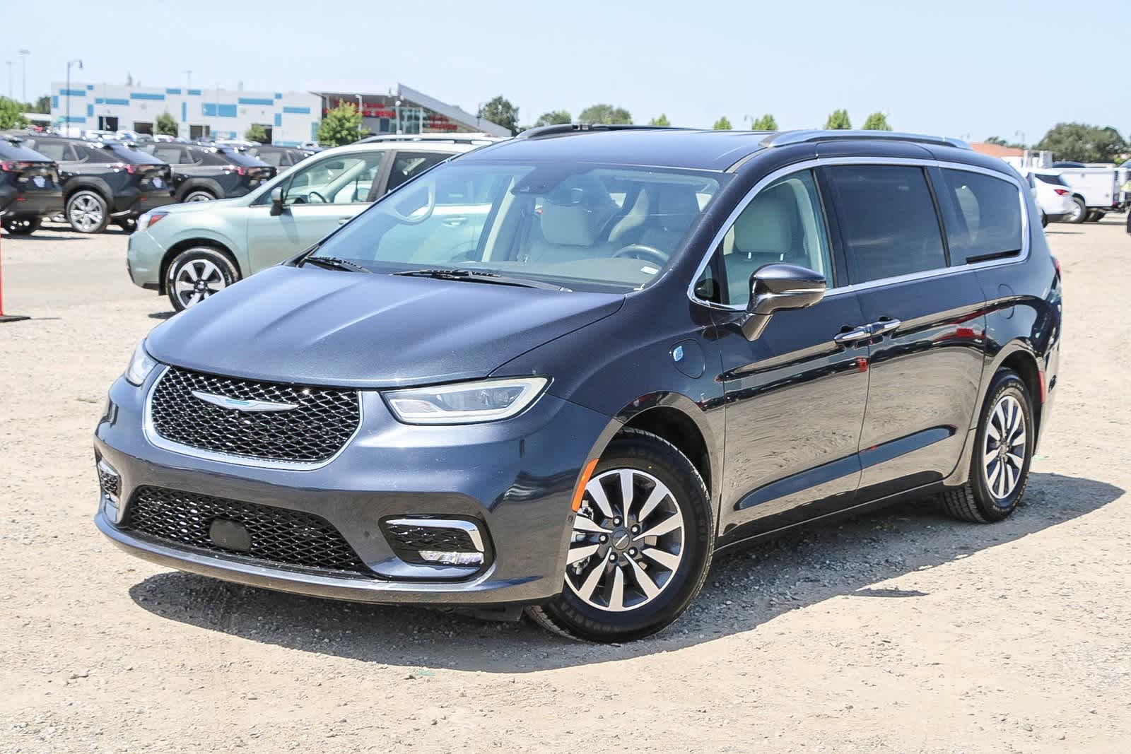 2021 Chrysler Pacifica Hybrid Touring L