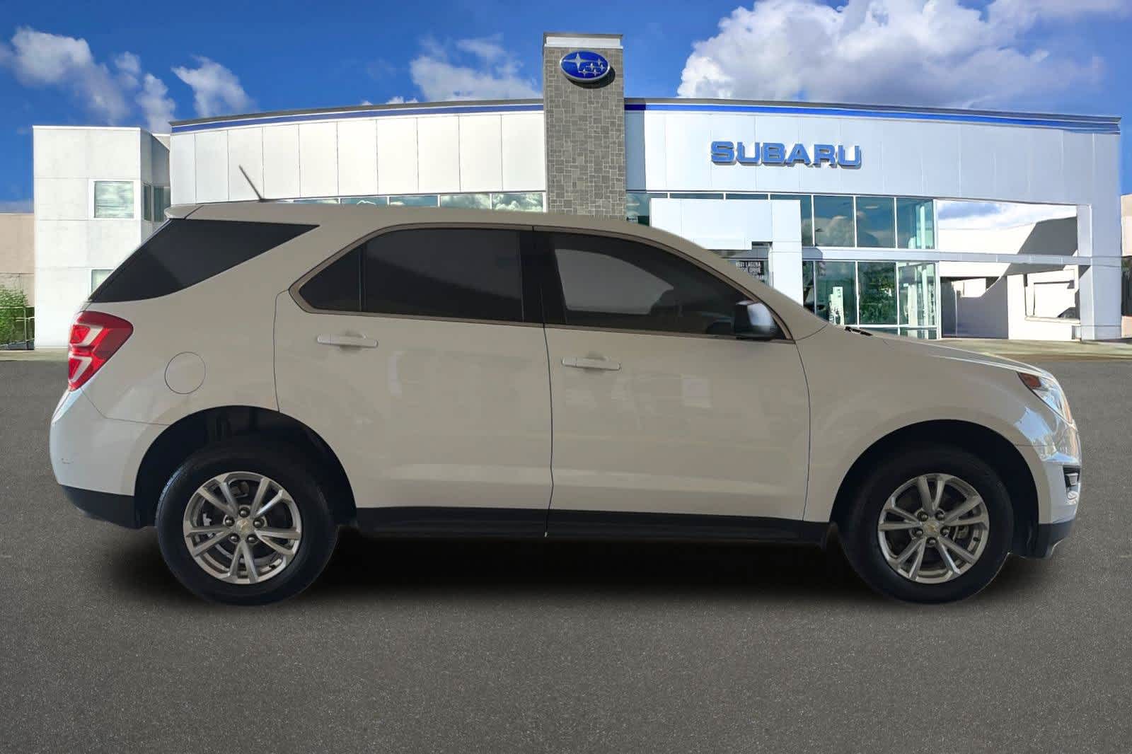 Used 2017 Chevrolet Equinox SUV