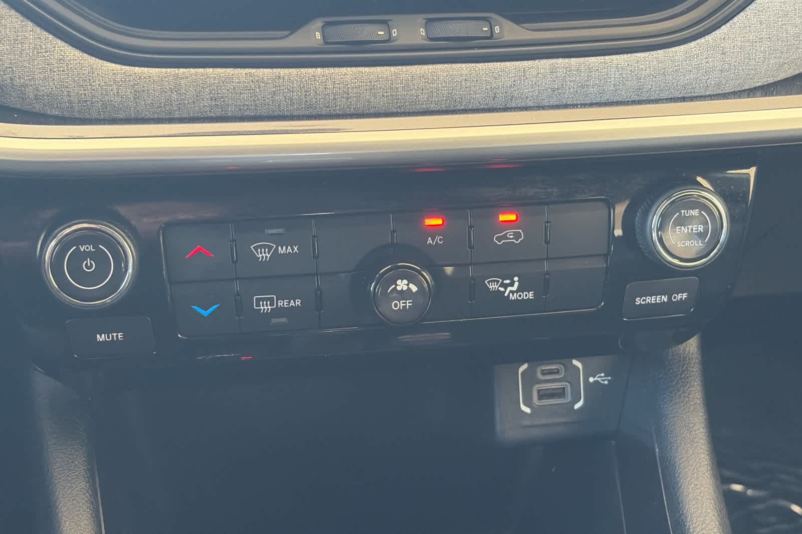 Used 2024 Jeep Compass SUV