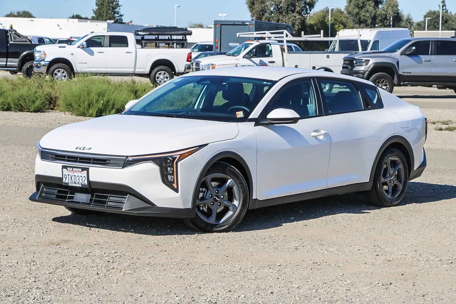 2025 Kia K4 LXS