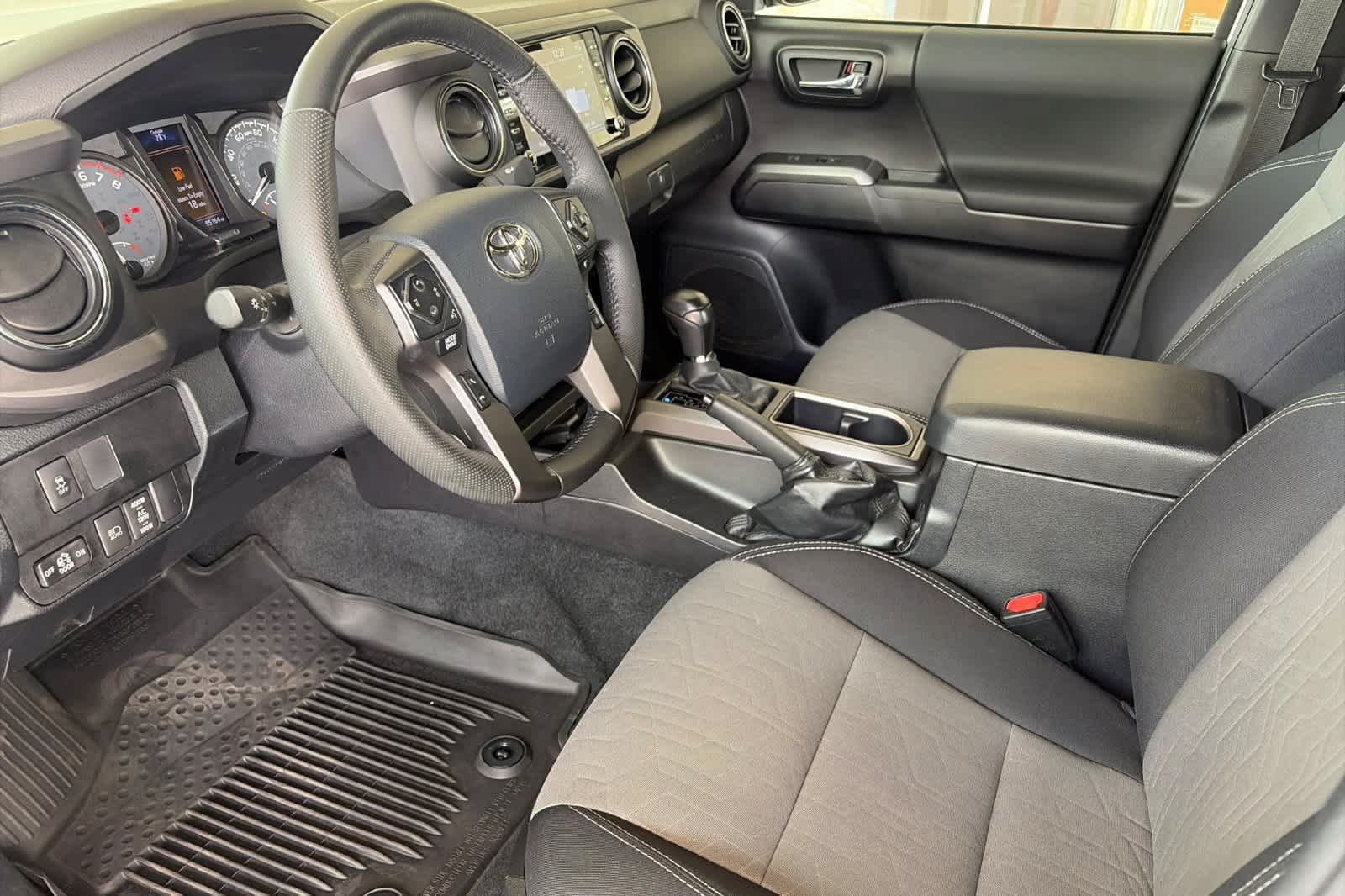 Used 2020 Toyota Tacoma Truck