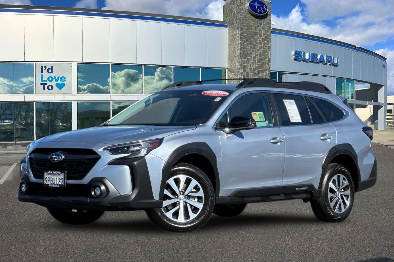 2025 Subaru Outback Premium