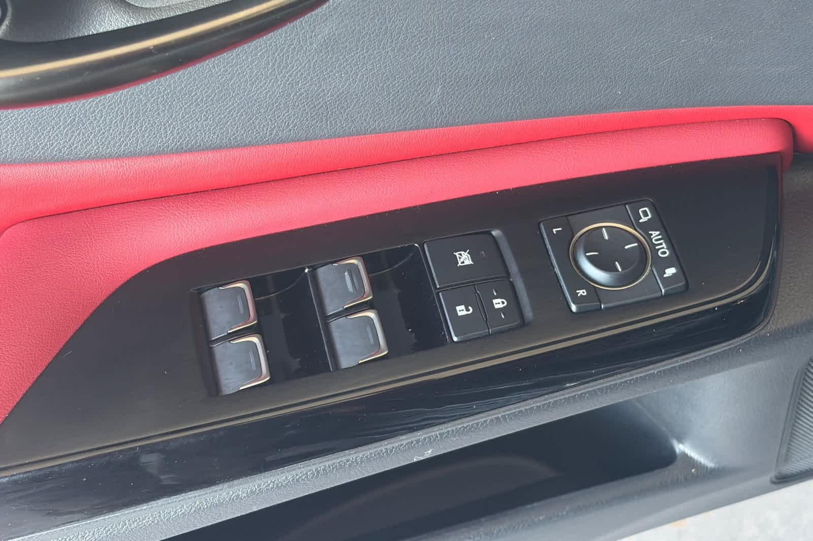 Used 2022 Lexus ES 350 Sedan
