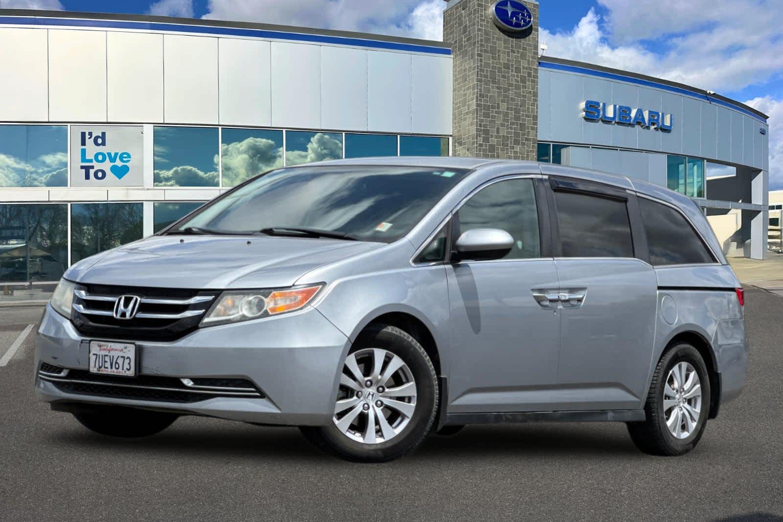 2016 Honda Odyssey SE's photo
